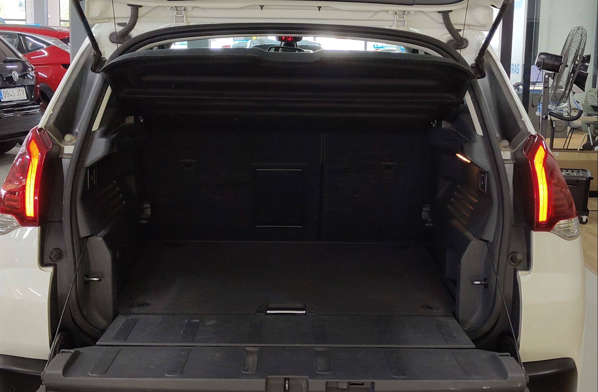 Peugeot 3008 1.6 BlueHDi FAP Style - foto 15