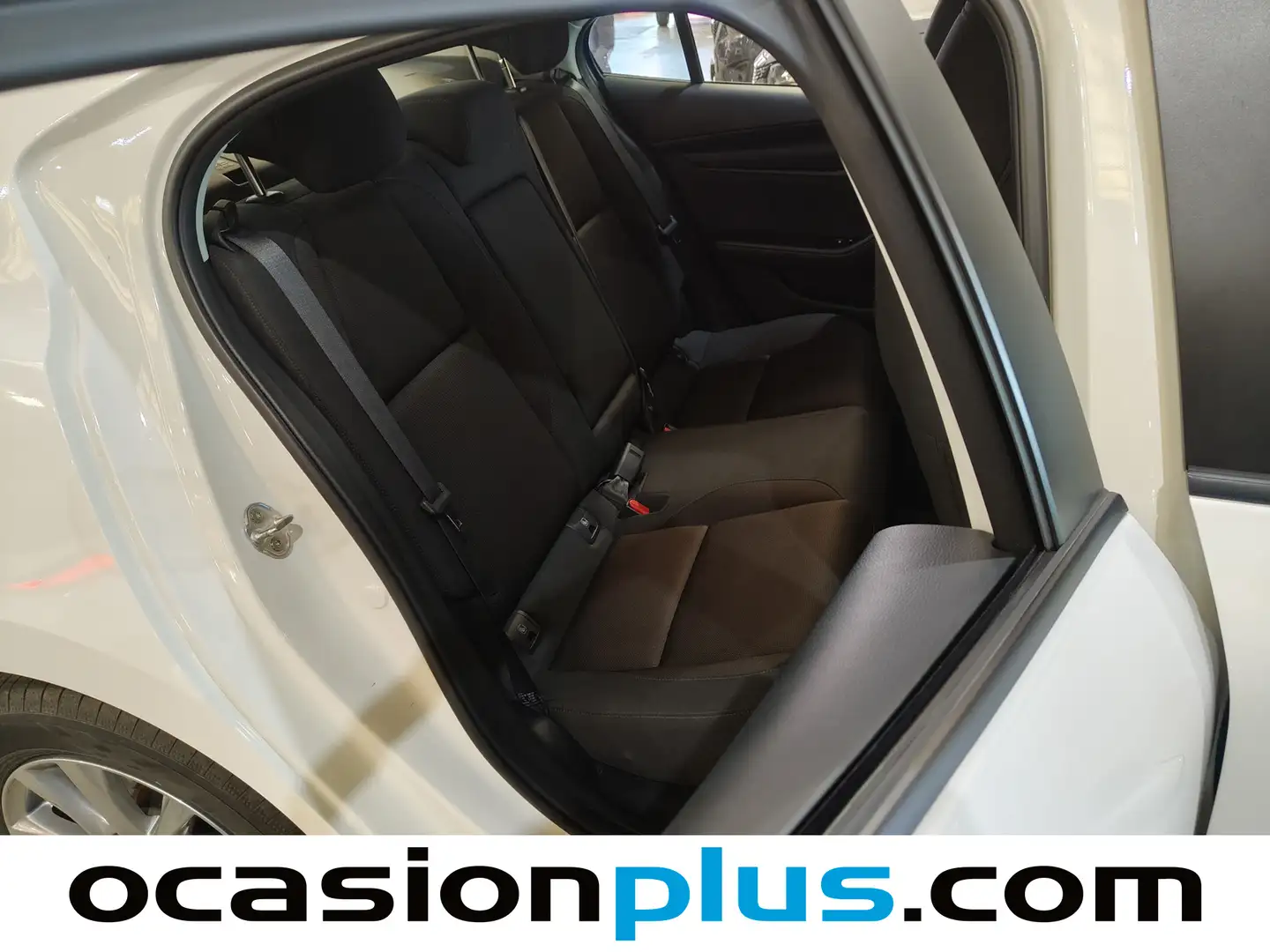 Foto Mazda Mazda3 Mazda Mazda 3 2.5L E-SKY G MHEV Prime-line (140 CV)