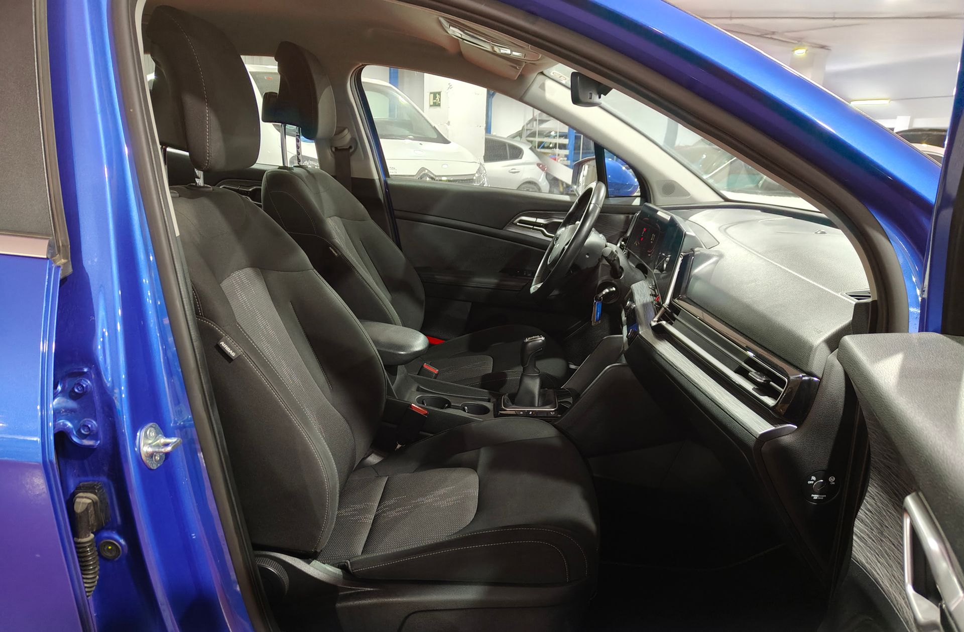 Kia Sportage 1.6 T-GDi MHEV Drive 4x2 - foto 19