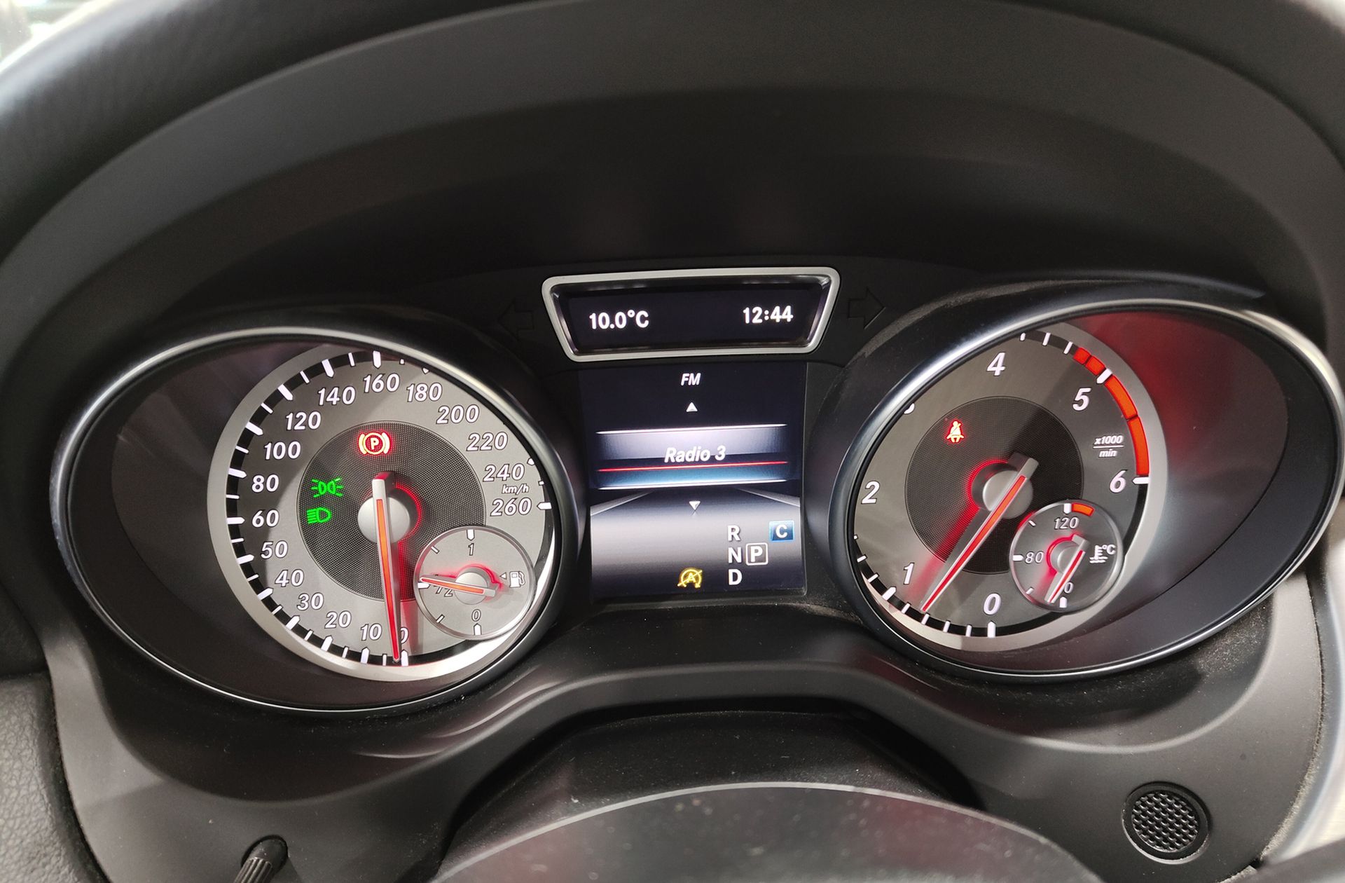 Mercedes-Benz GLA 220 d AMG Line 4Matic - foto 26