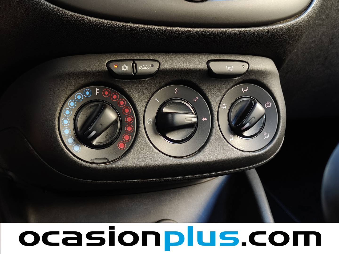 Extras del Opel Corsa Opel Corsa 1.4 Expression (75 CV)
