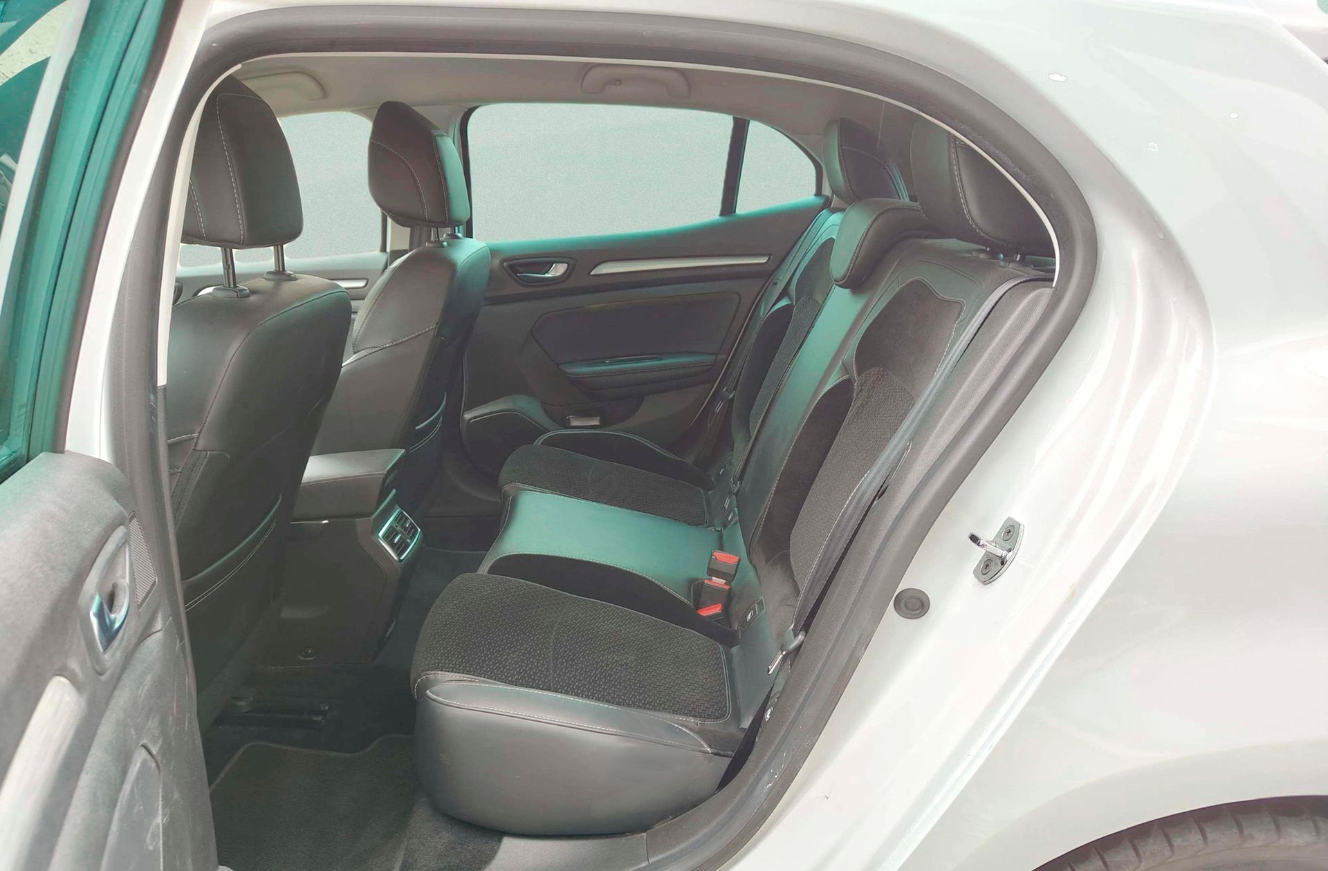 Renault Mégane Zen Energy TCe EDC - foto 10