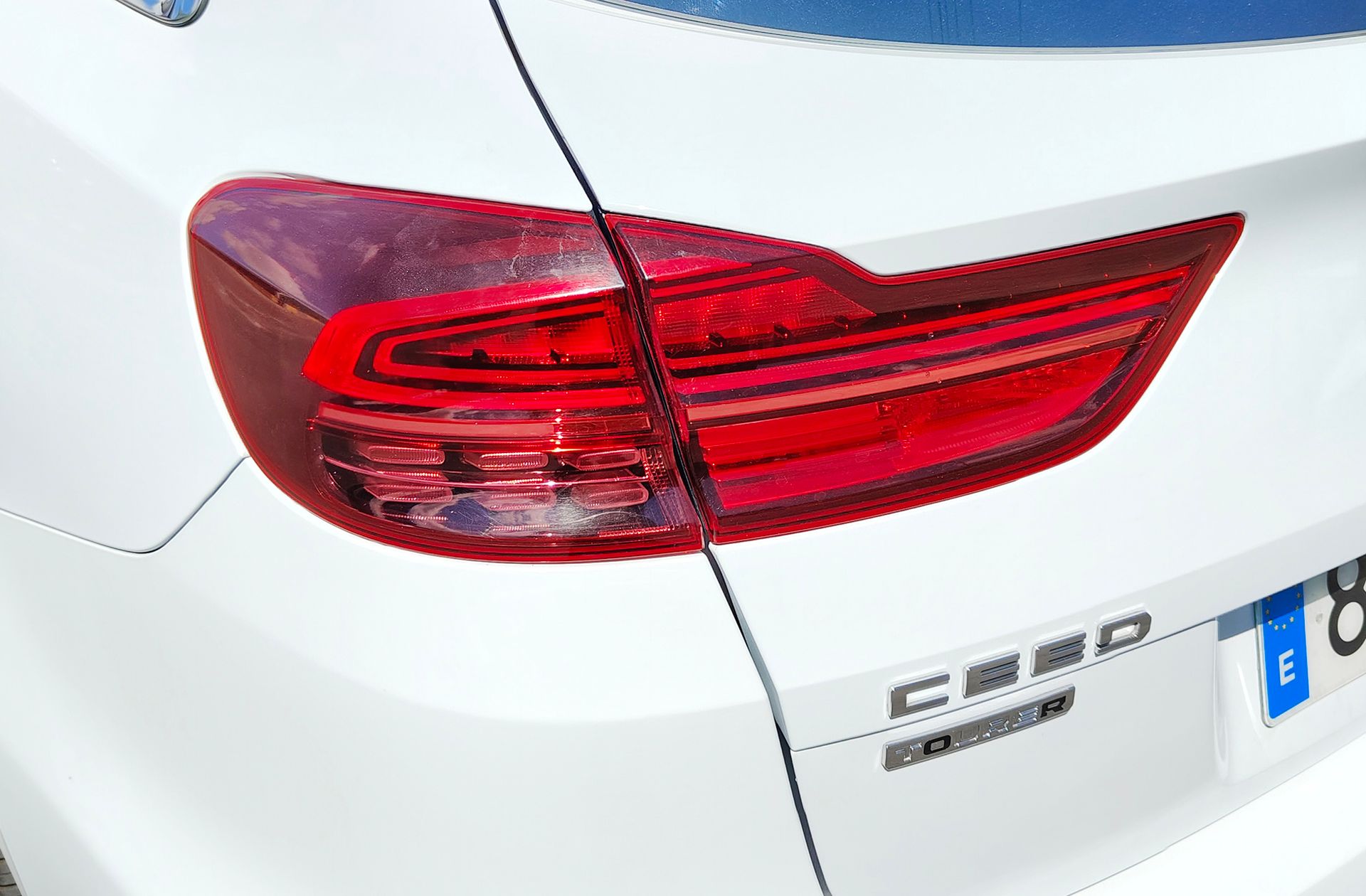 Kia Ceed 1.6 GDi PHEV E-Tech - foto 19