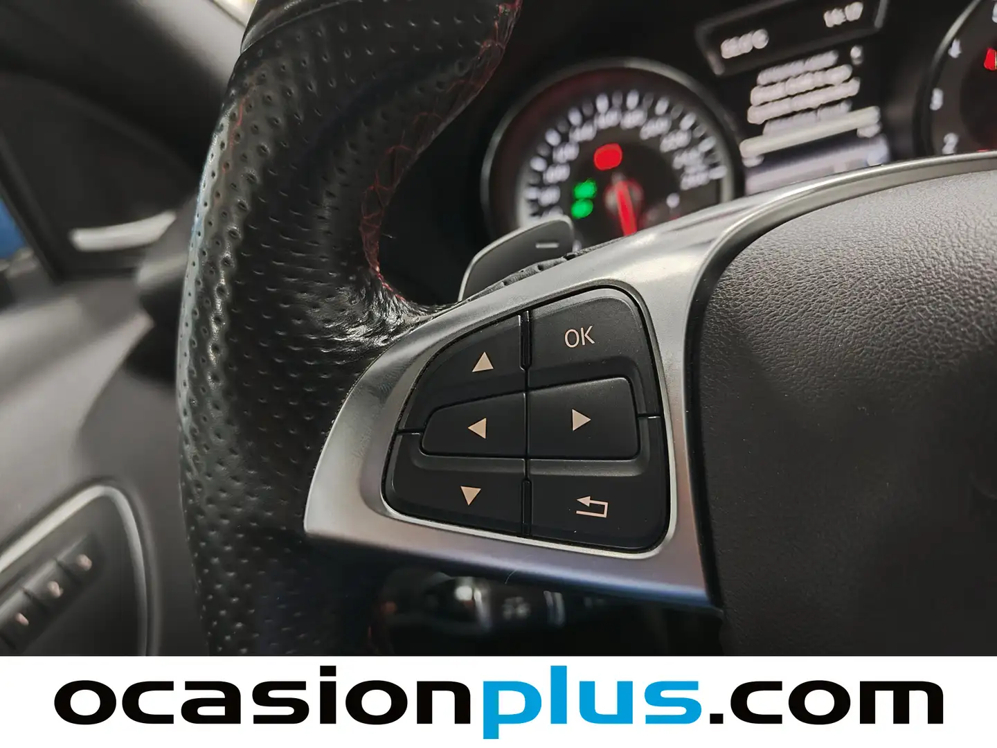 Foto Mercedes GLA Mercedes-Benz GLA GLA 200 AMG Line (156 CV)