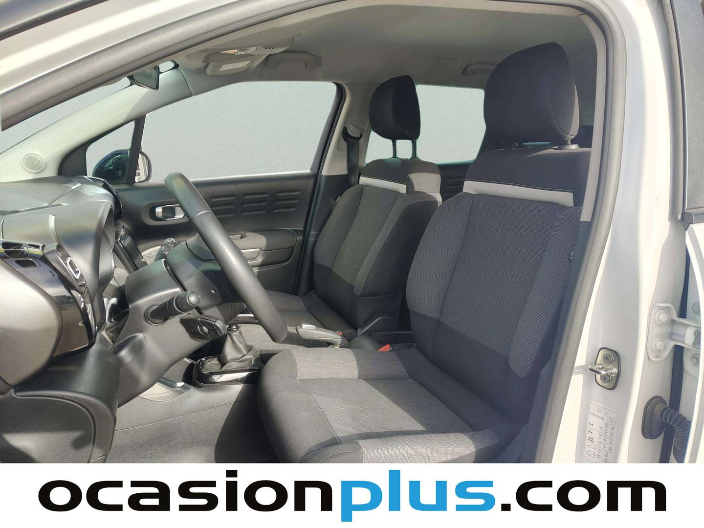 Foto asientos delanteros Citroën C3 Aircross Citroën C3 Aircross PureTech 110 S&S You! (110 CV)