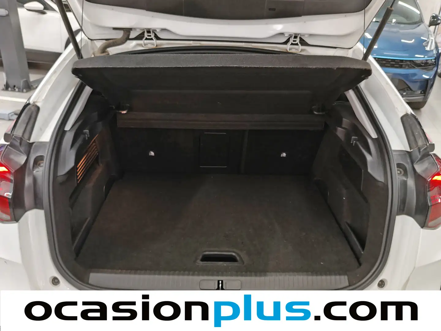 Foto Citroën C4 Citroen C4 PureTech 130 S&S Shine (130 CV)