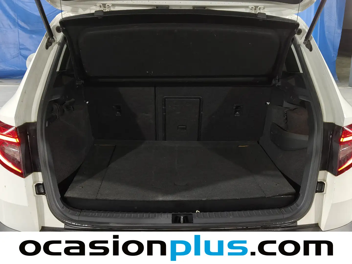 Foto Skoda Karoq Skoda Karoq 2.0 TDI Ambition 4X4 DSG (150 CV)