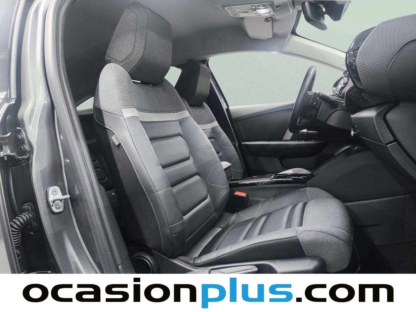 Foto Citroën C4 Citroen C4 BlueHDi 130 S&S Shine EAT8 (130 CV)