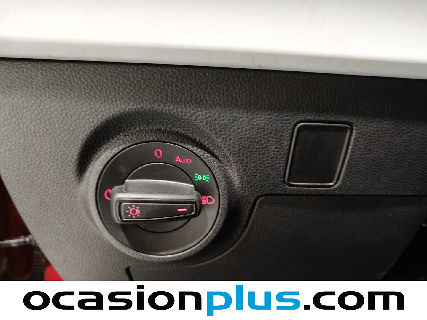Seat Arona Seat Arona 1.0 TSI Style XL Edition (110 CV) seminuevo
