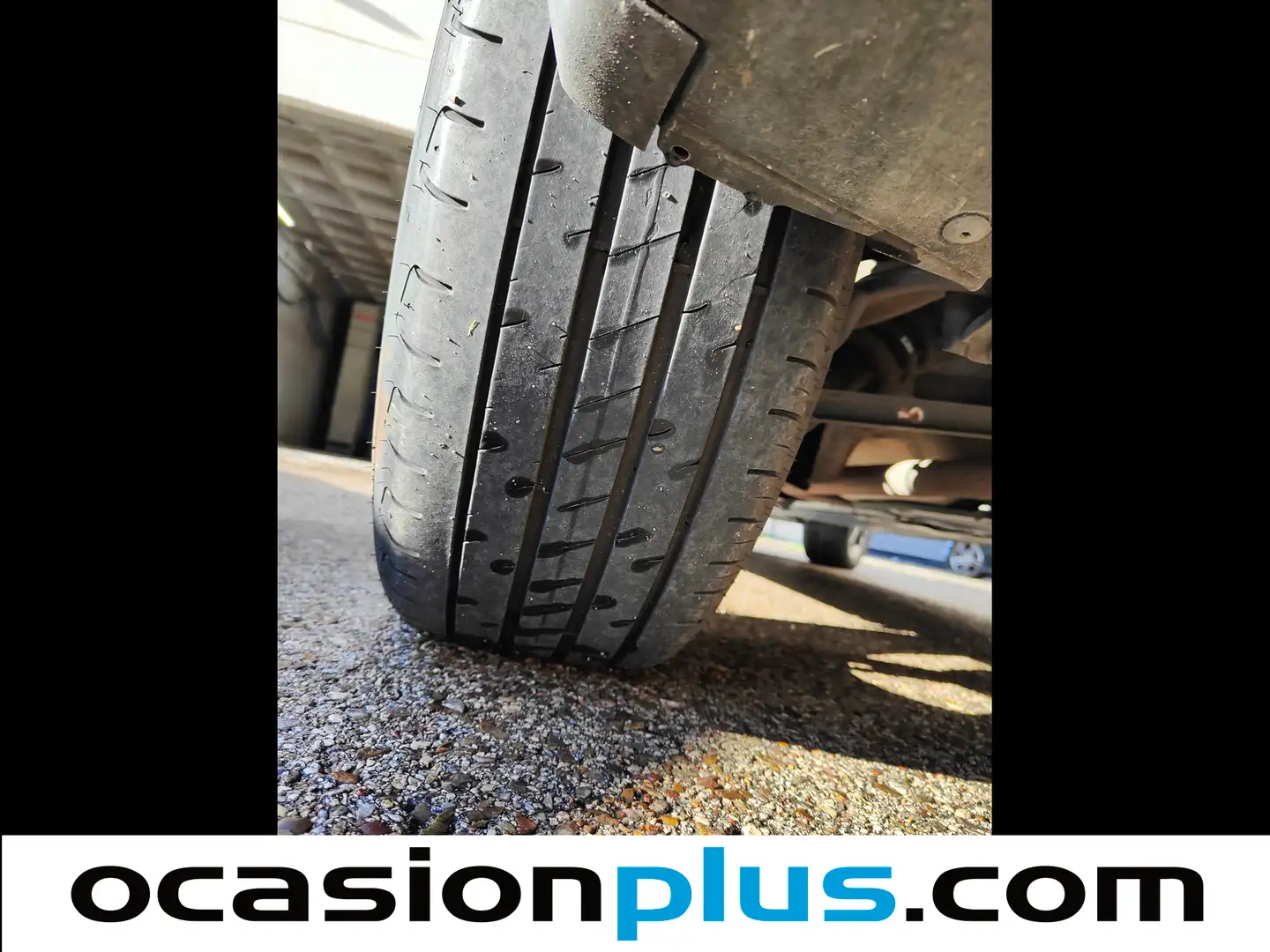 Foto DS DS 7 Crossback DS DS7 Crossback BlueHDi 130 DE Bastille + AT (130 CV)