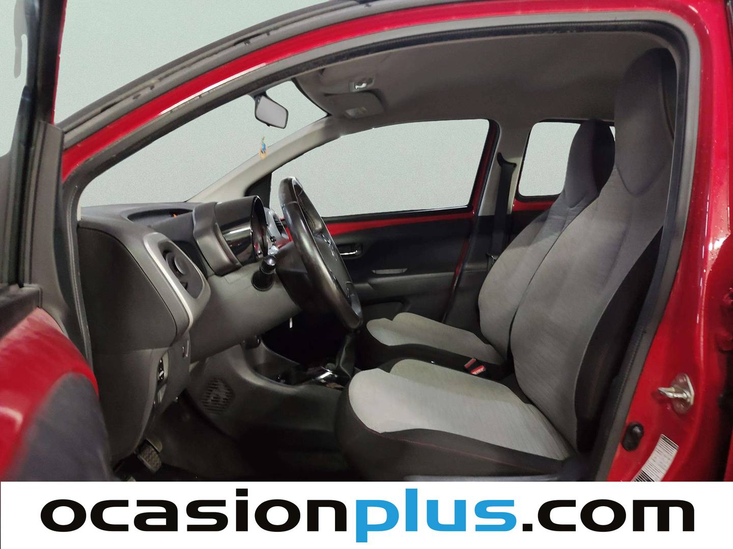 Foto asientos delanteros Citroën C1 Citroën C1 PureTech 82 City Edition (82 CV)