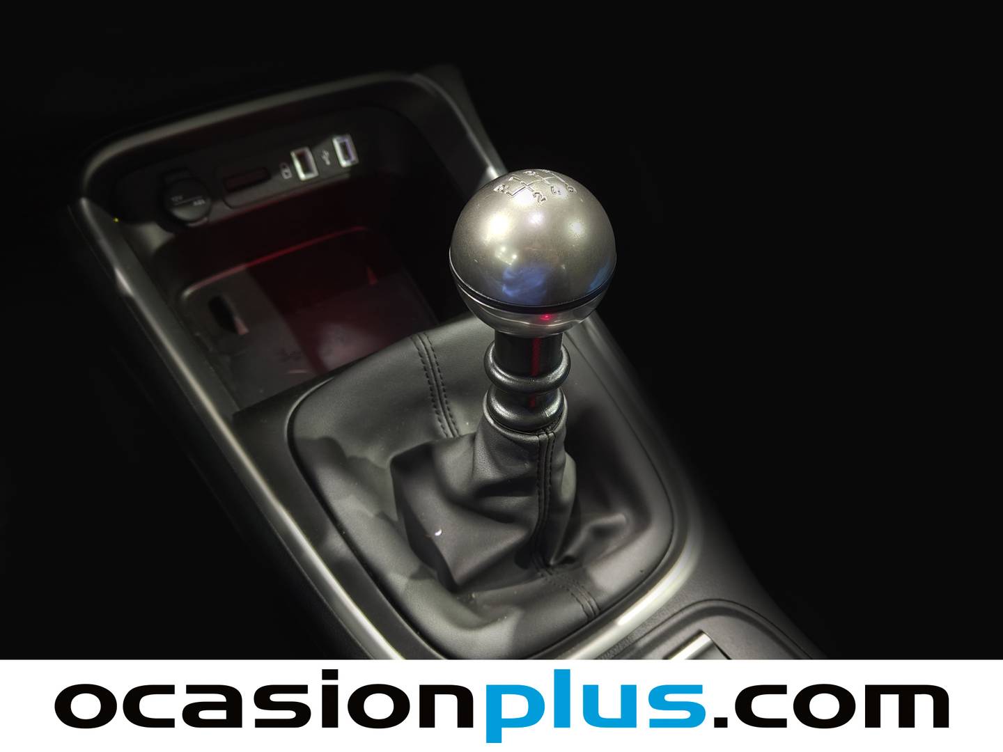 Foto Jeep Avenger Jeep Avenger 1.2 G Summit (100 CV)