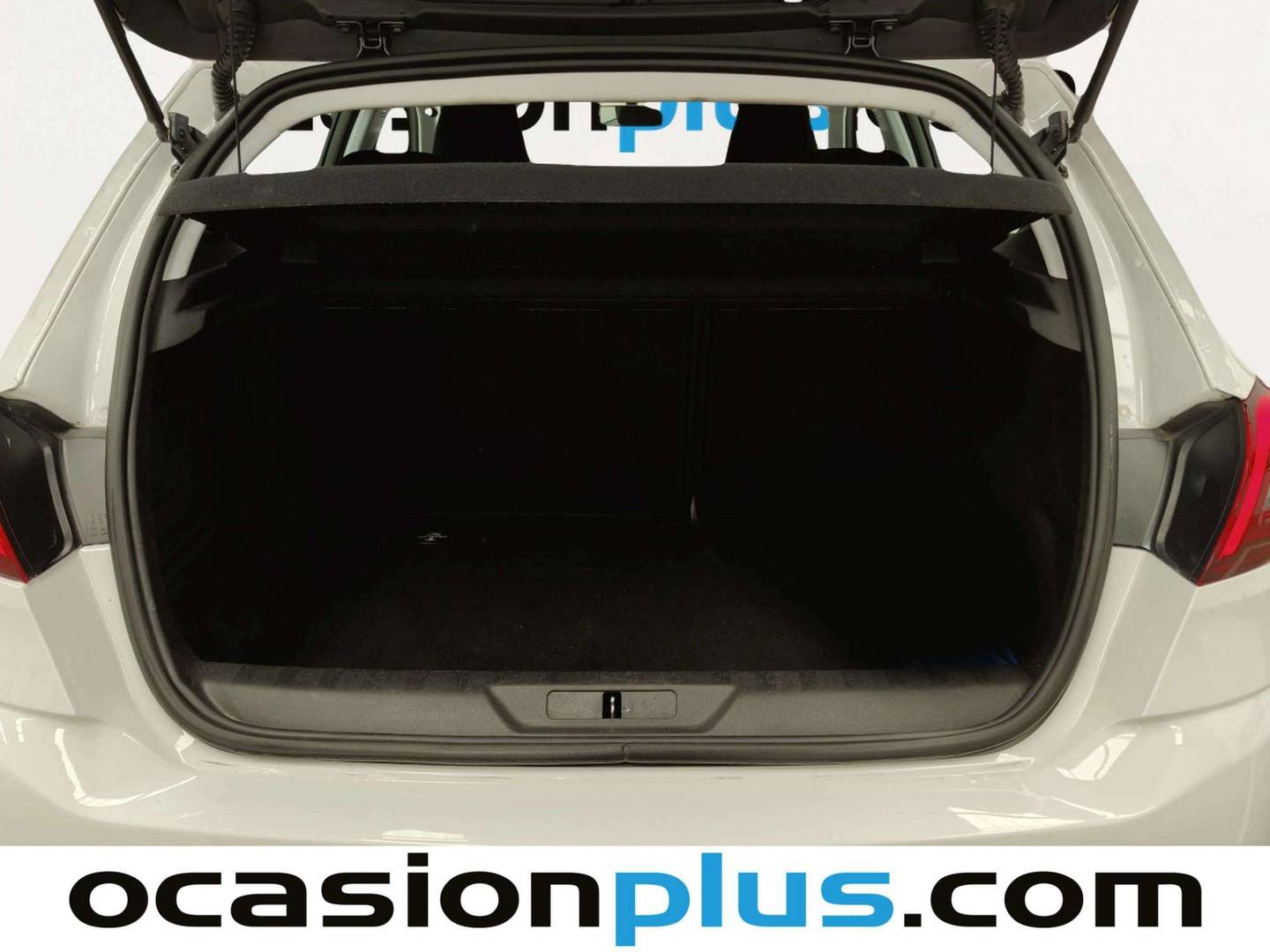 Fotos maletero Peugeot 308 Peugeot 308 PureTech Business Line (110 CV)