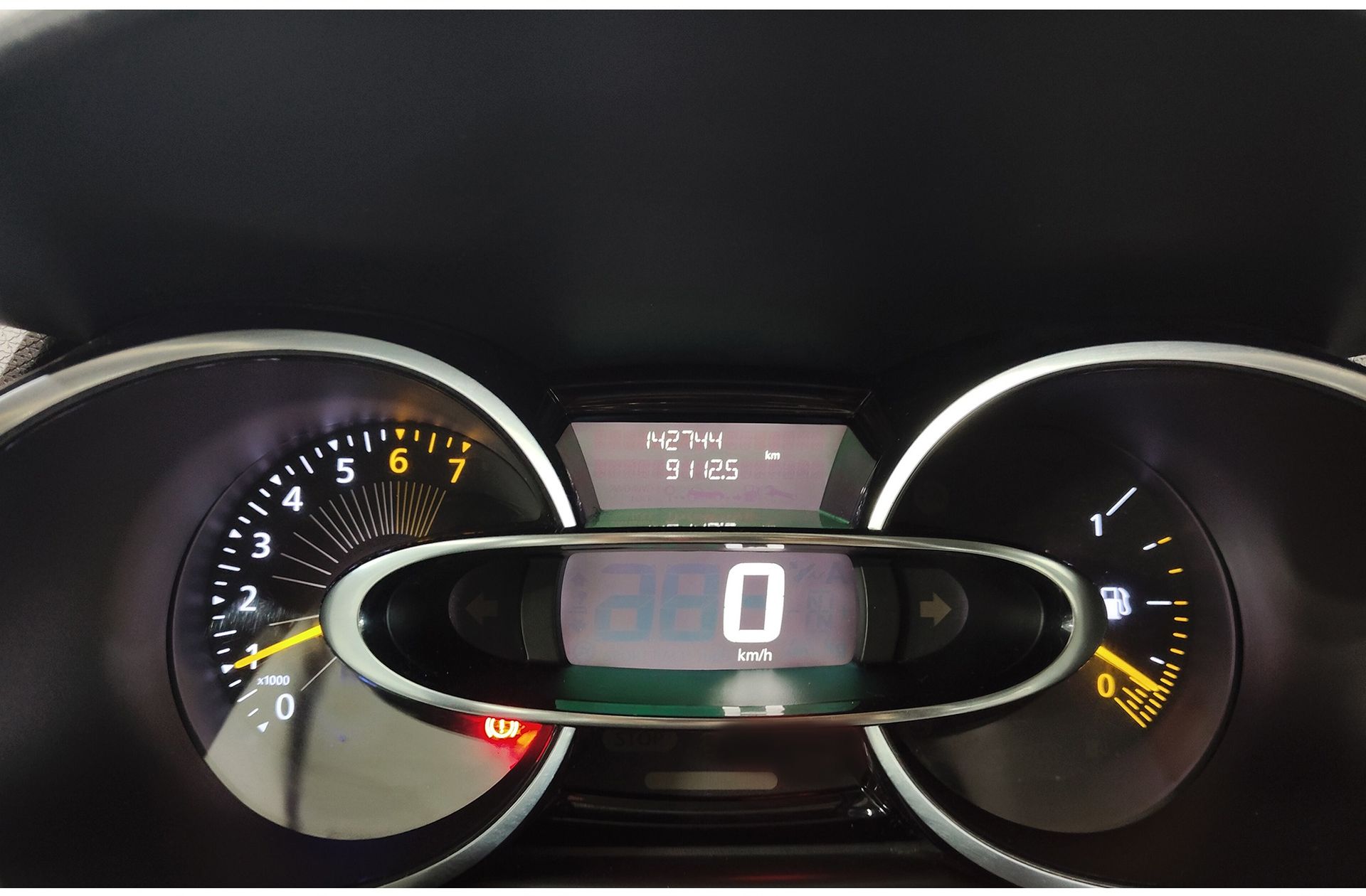 Renault Clio Expression 1.2 16v - foto 21