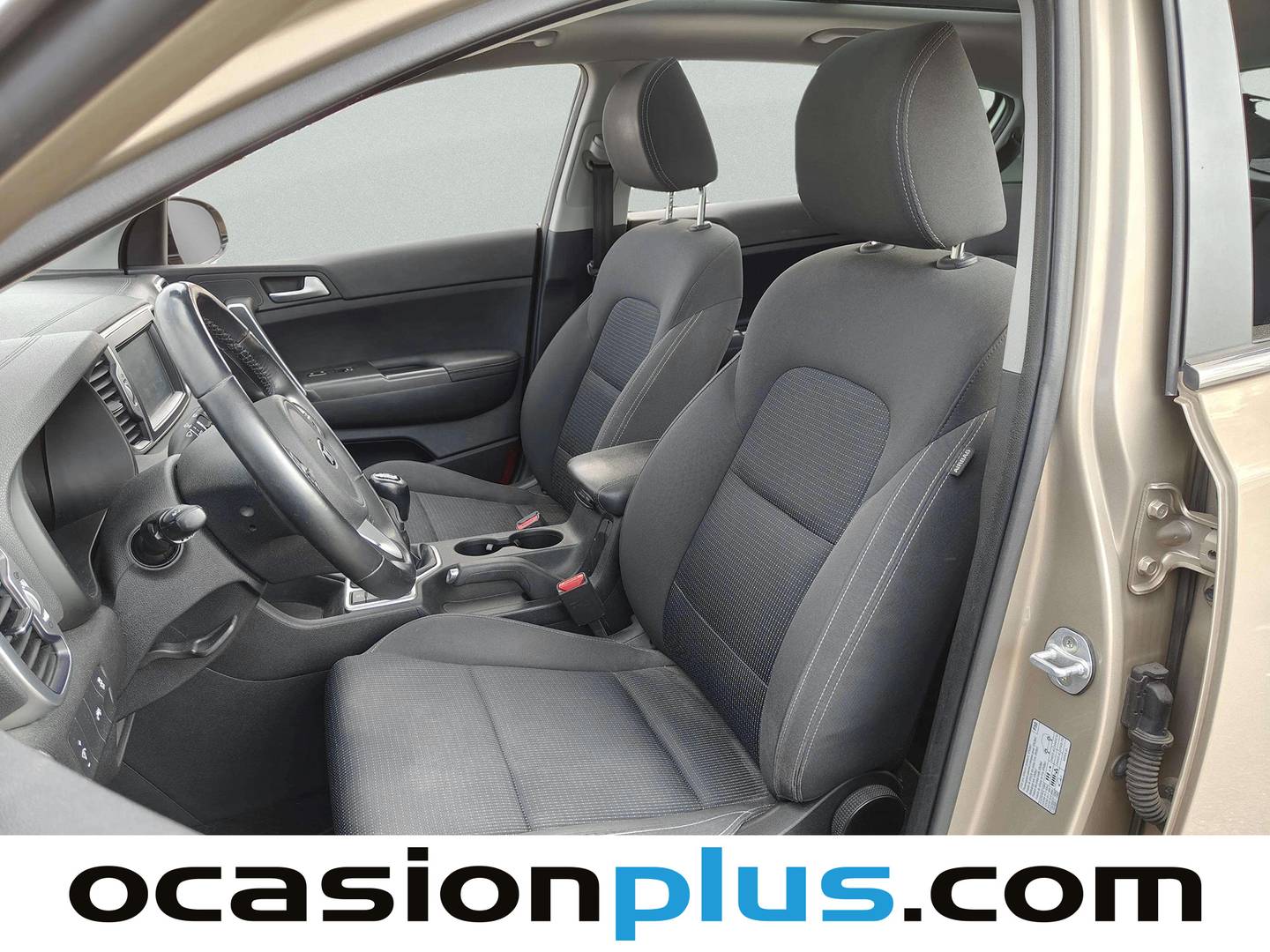 Foto asientos delanteros KIA Sportage KIA Sportage 1.7 CRDi VGT Eco-Dynamics x-Tech17 4x2 (115 CV)