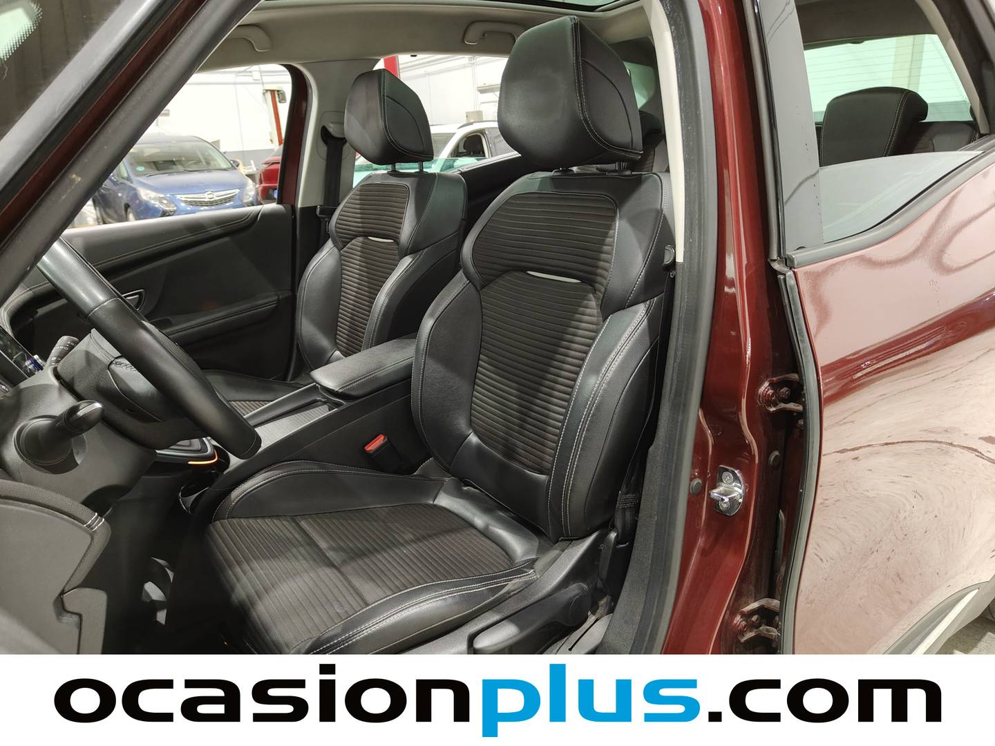 Foto Renault Scénic Renault Scenic Zen TCe (160 CV) GPF EDC