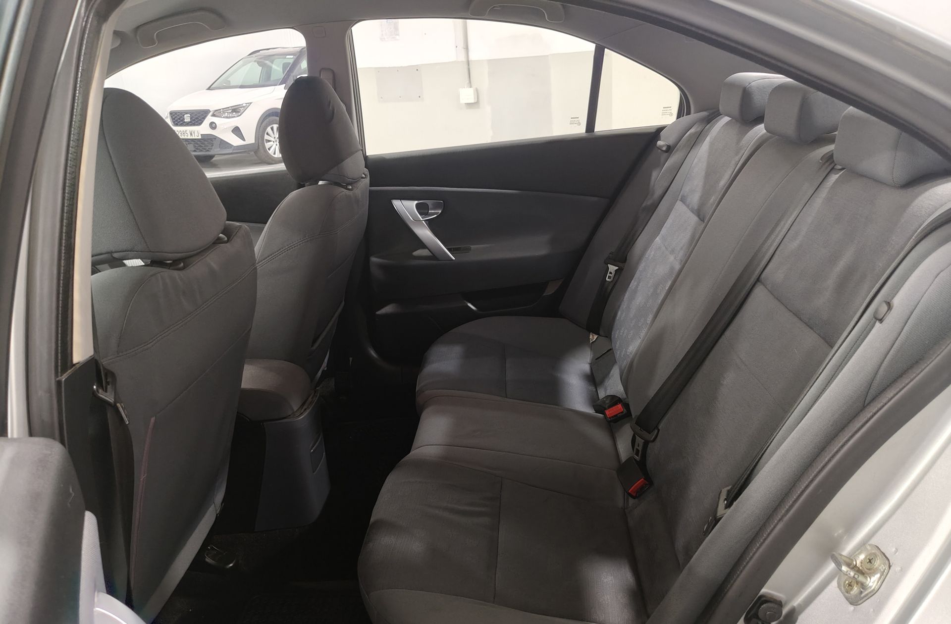 Nissan Primera 1.6 Visia - foto 8
