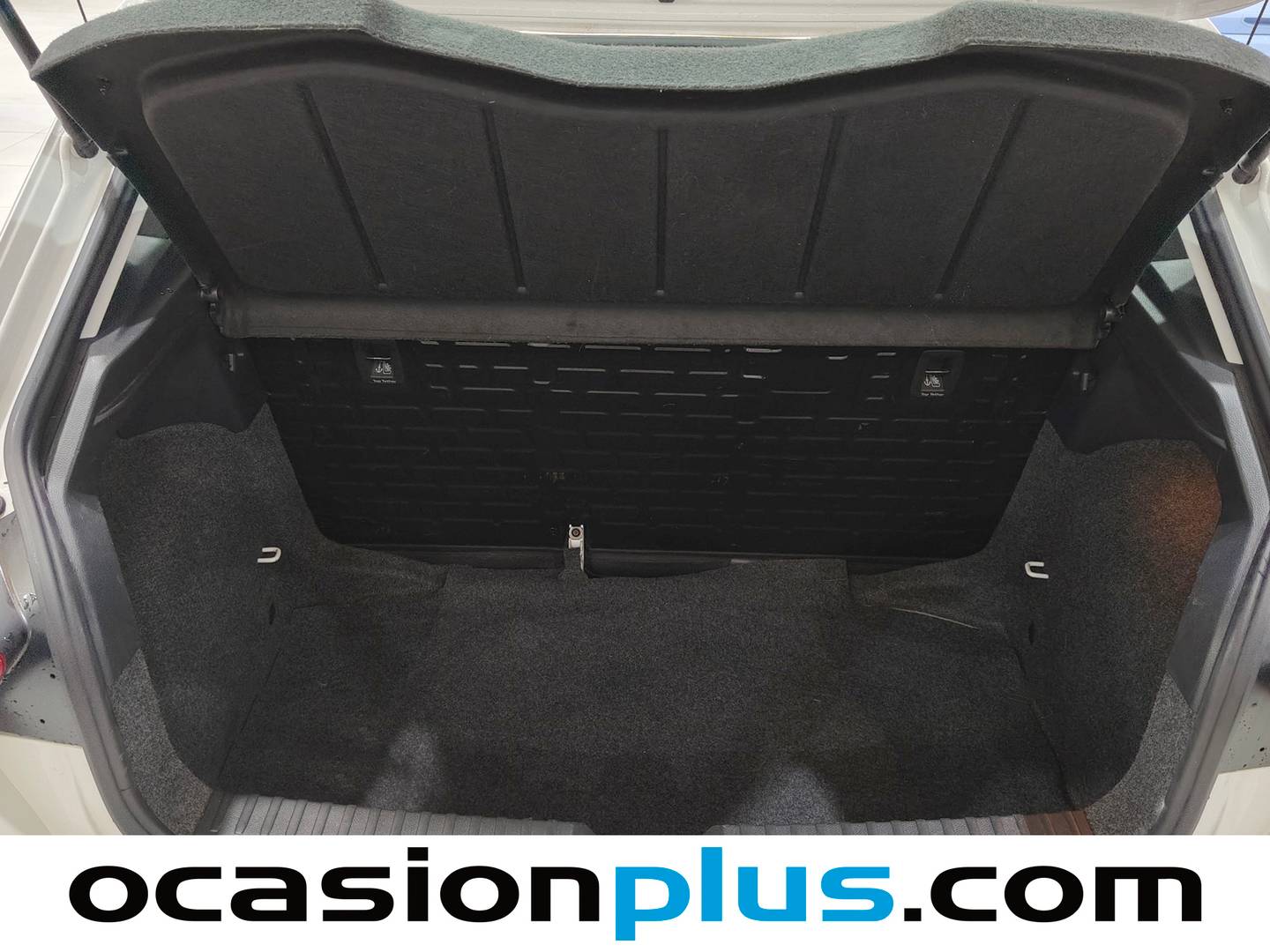 Fotos maletero Seat Ibiza Seat Ibiza 1.0 MPI S&S Reference Plus (80 CV)