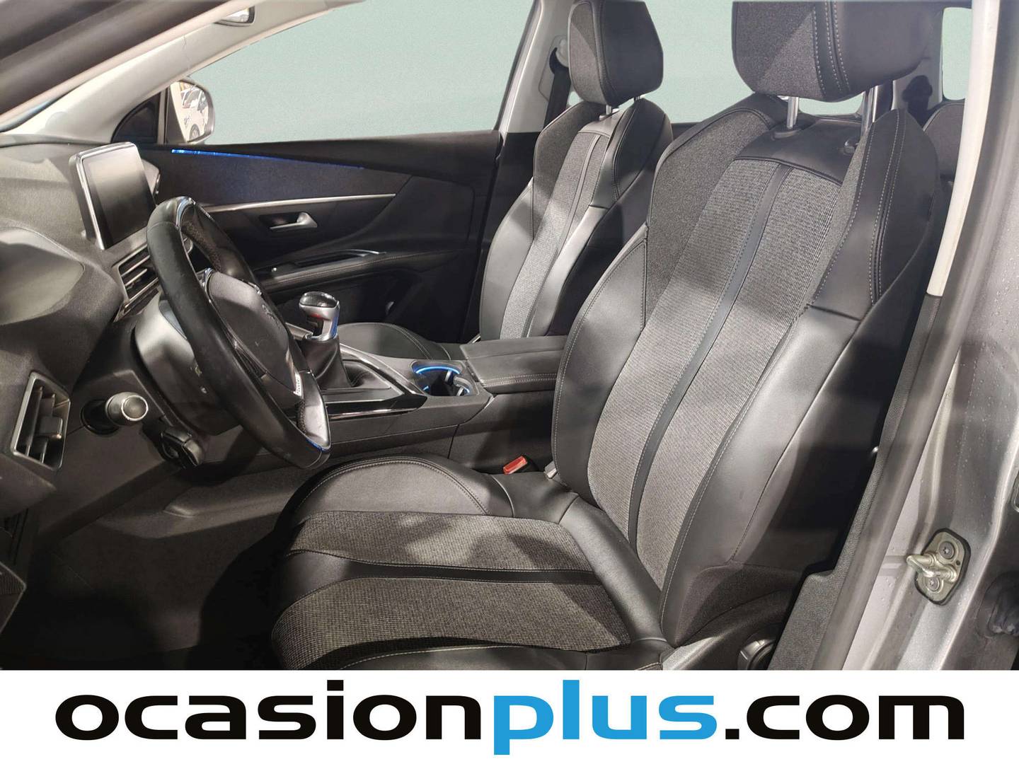 Foto asientos delanteros Peugeot 5008 Peugeot 5008 BlueHDi 130 S&S Allure (130 CV) 7 Plazas