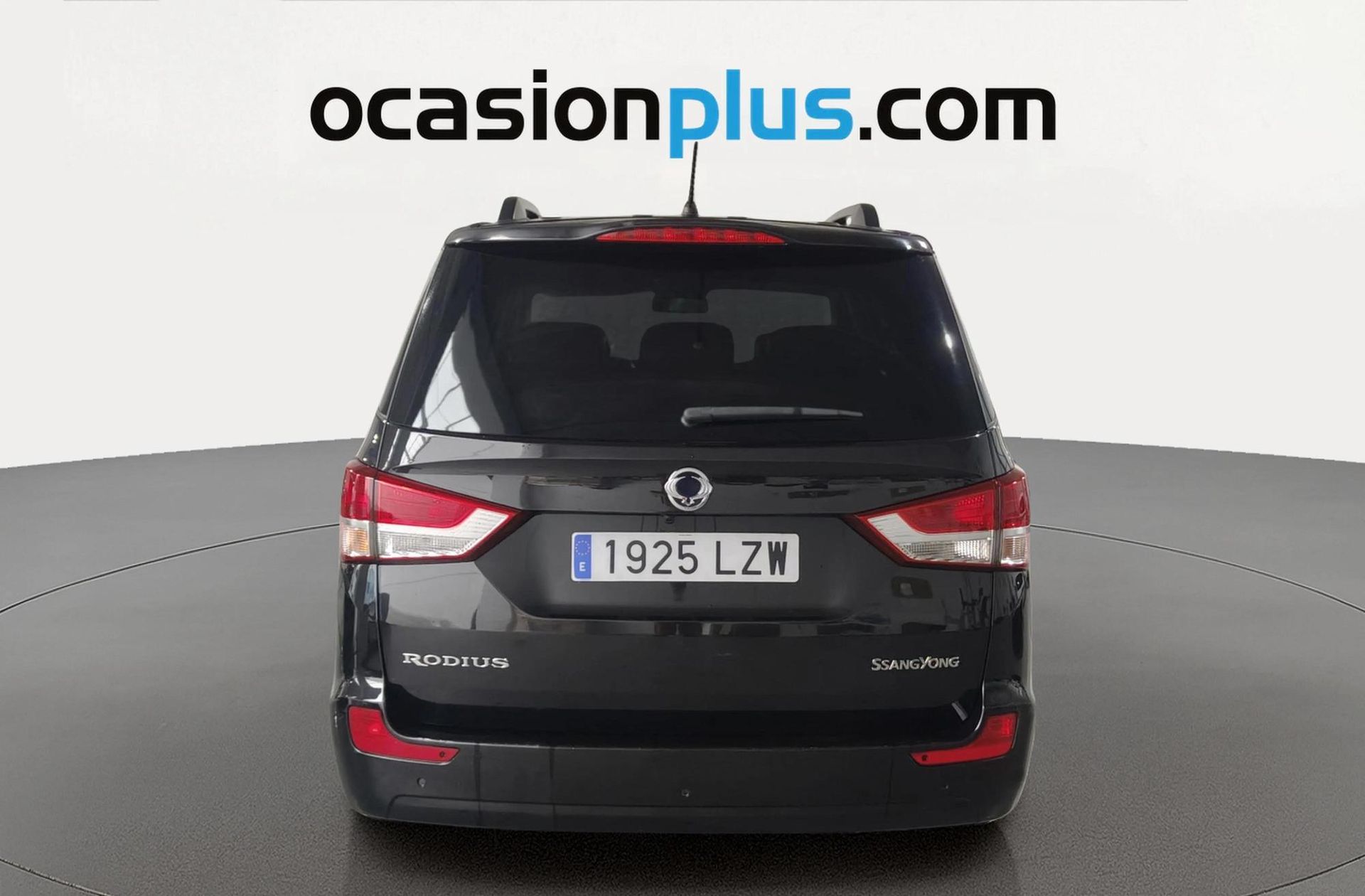 SsangYong Rodius 2.0 e-Xdi Limited 4x4 7 plazas - foto 18