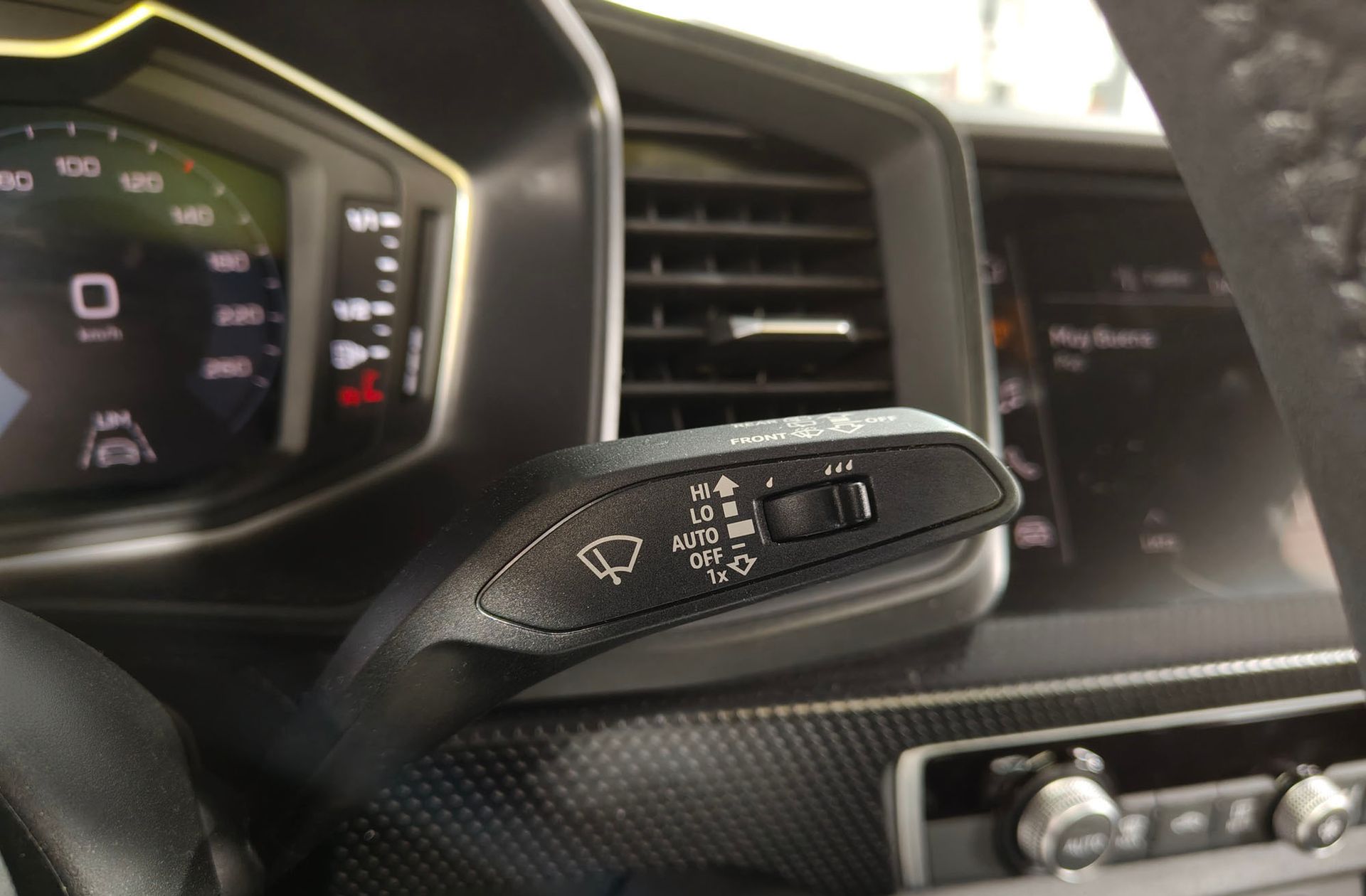 Audi A1 Sportback Advanced 30 TFSI - foto 25