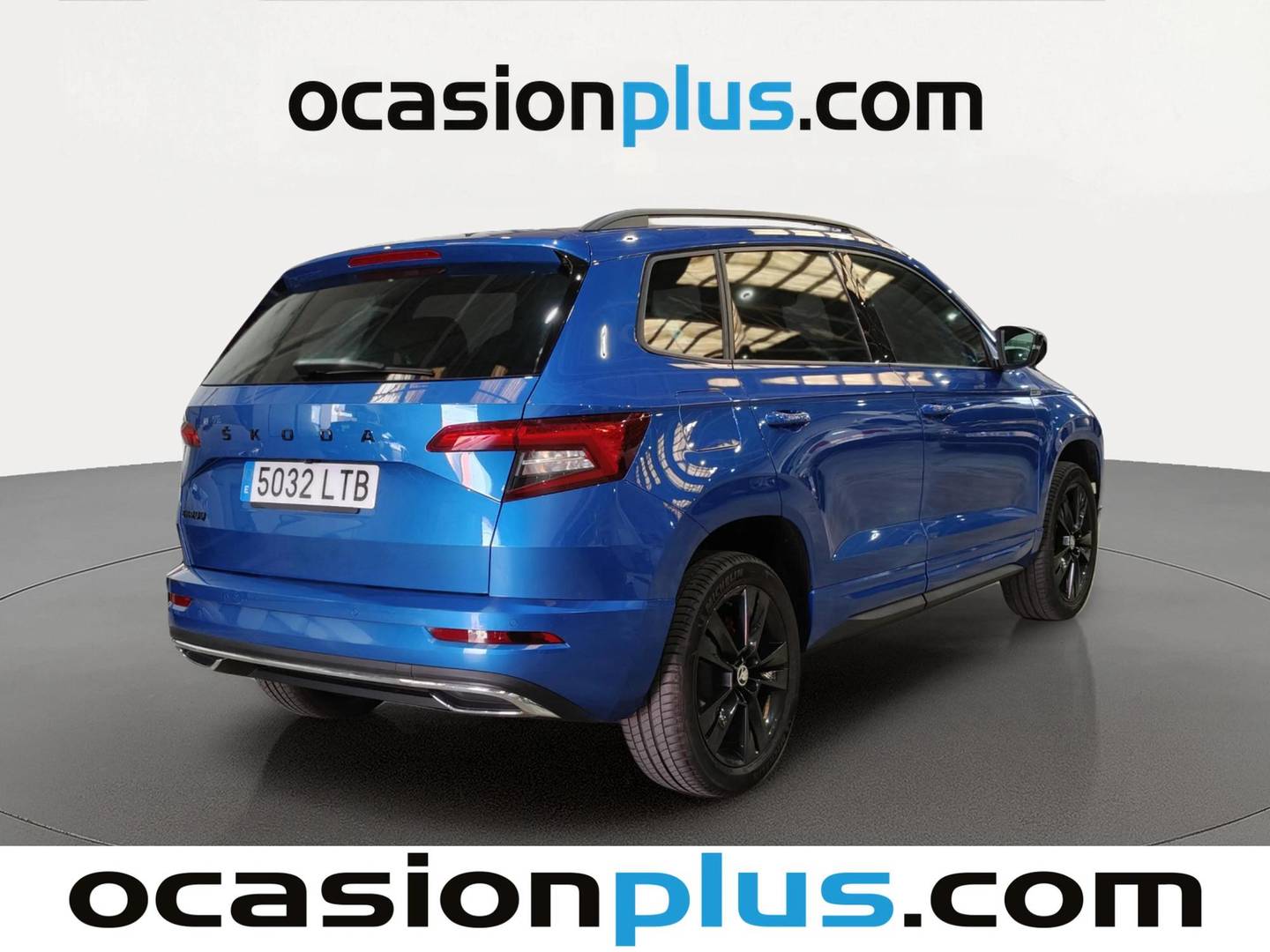 Foto trasera Skoda Karoq Skoda Karoq 1.5 TSI ACT Sportline DSG (150 CV) derecha