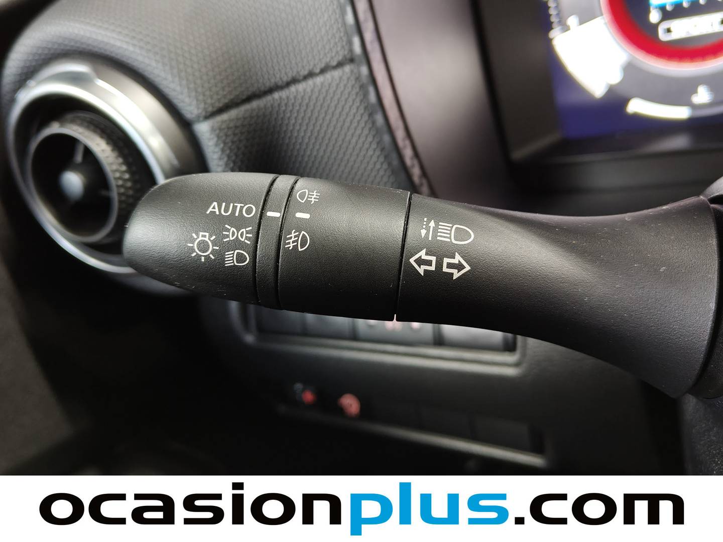 Foto Nissan JUKE Nissan Juke DIG-T N-Connecta 4x2 (114 CV)