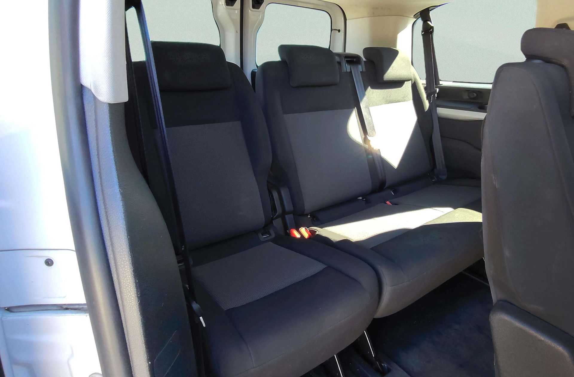 Toyota Proace Verso 2.0D VX Plus Shuttle L1 - foto 16