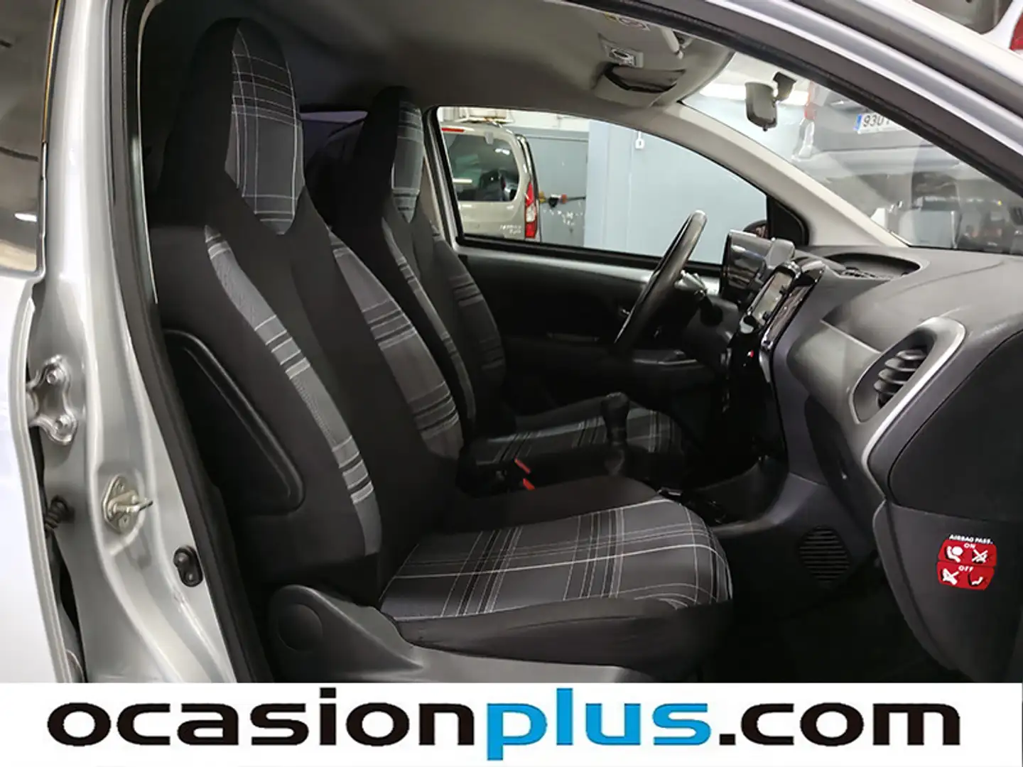 Foto Peugeot 108 Peugeot 108 1.2 PureTech Allure (82 CV)