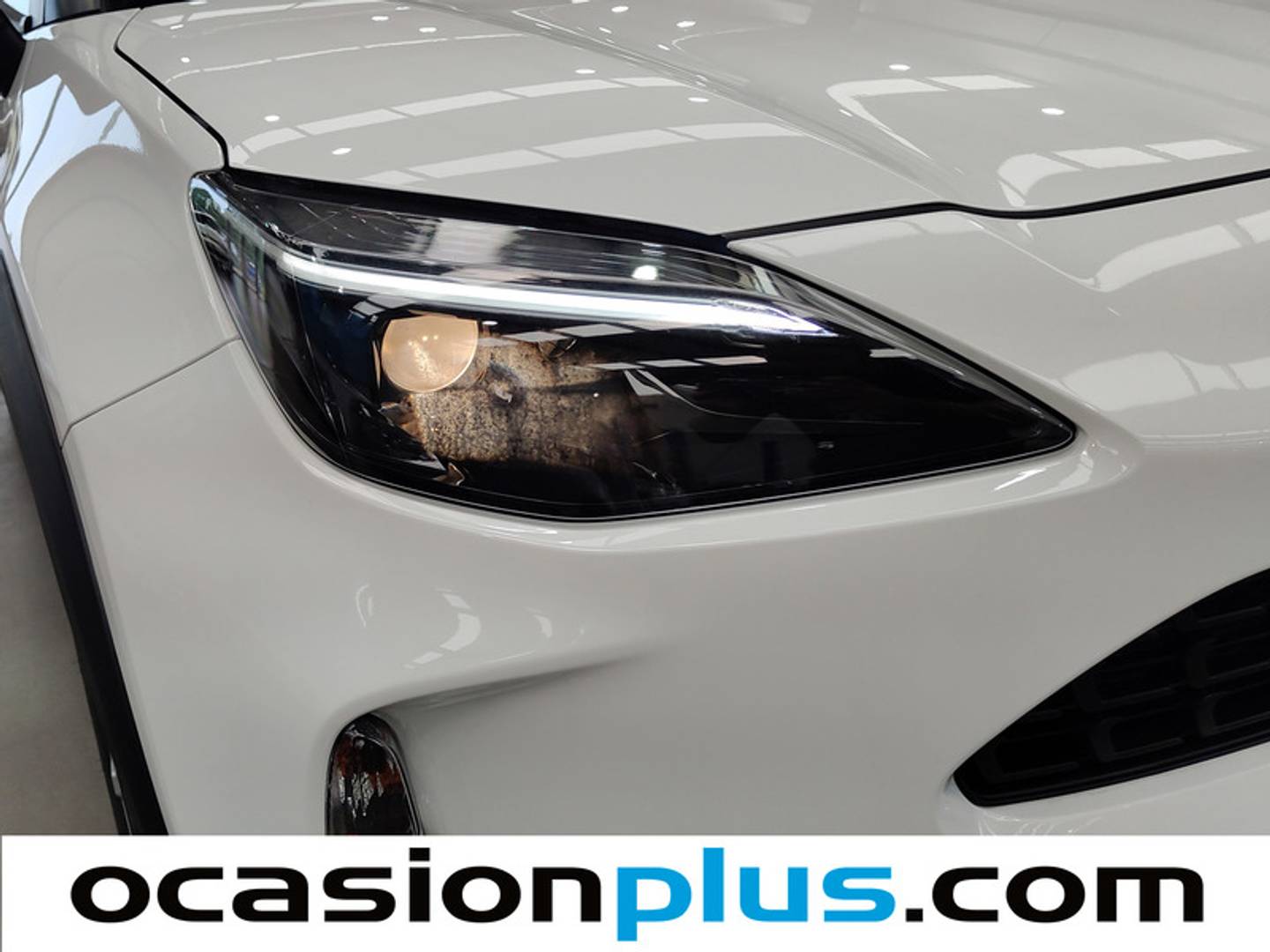 Foto Toyota Yaris Cross Toyota Yaris Cross 120H Business Plus (116 CV)