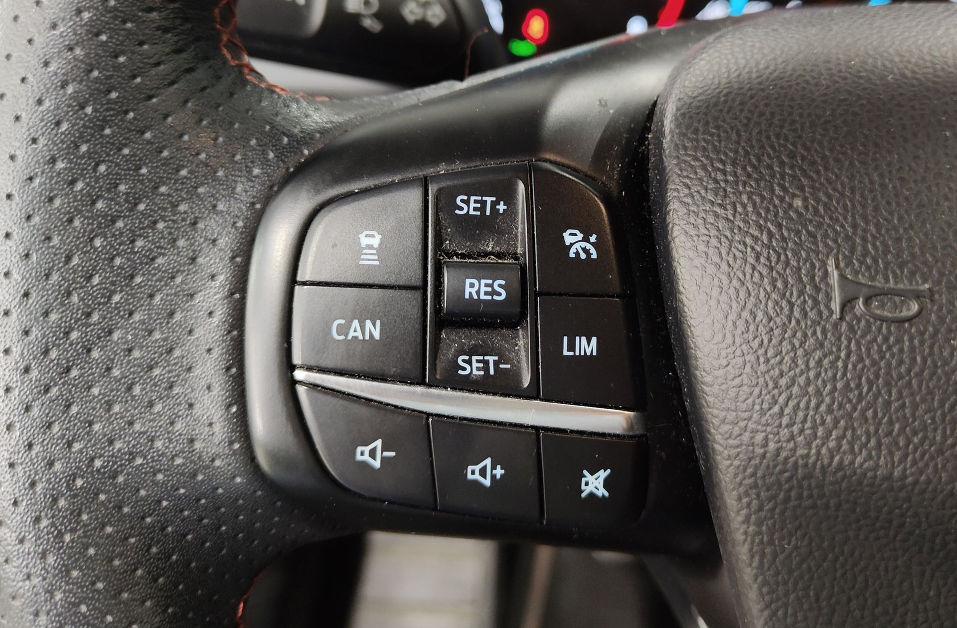 Ford Focus SportBreak 1.0 EcoBoost ST-Line ST-Line - foto 29
