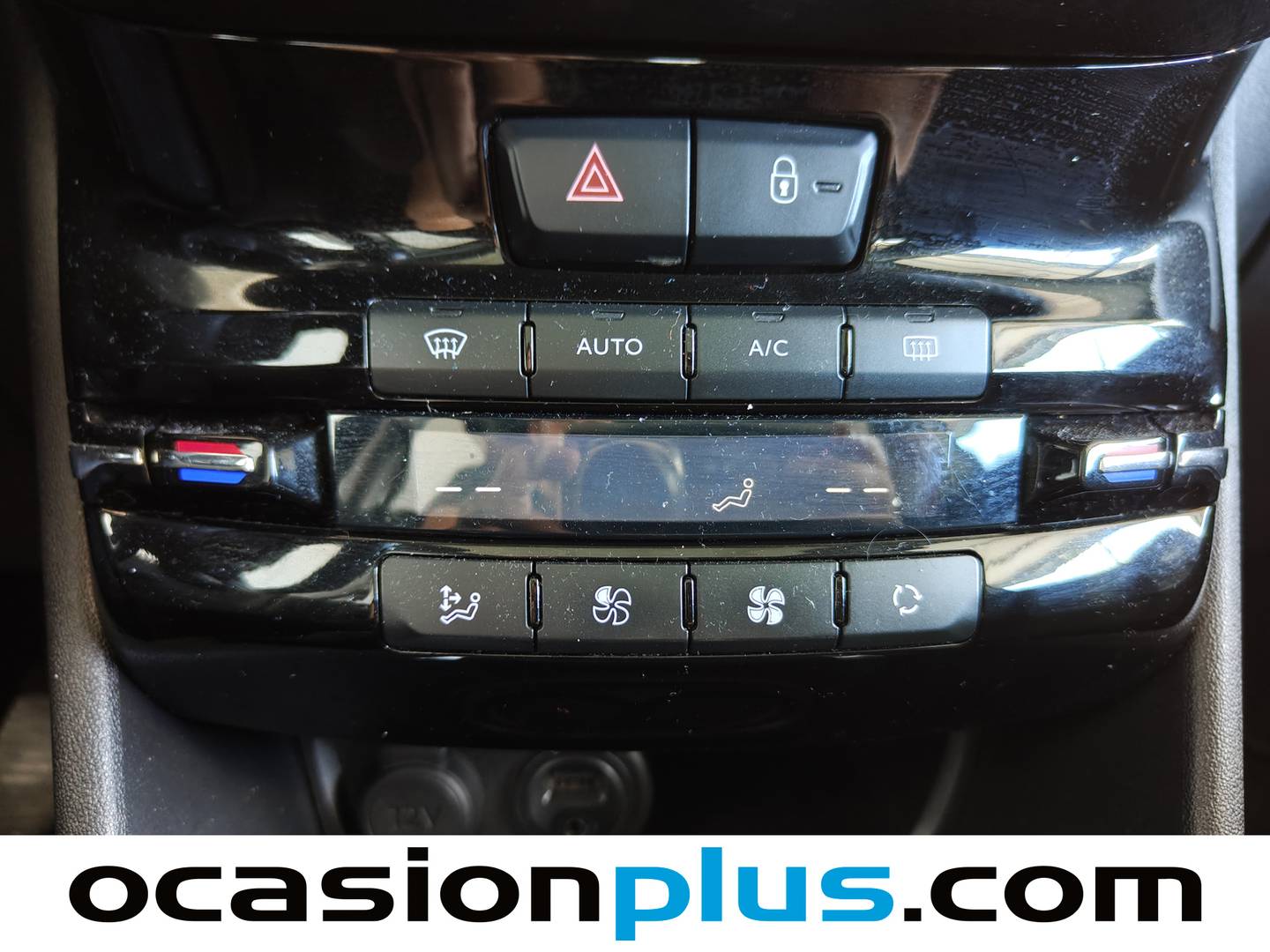 Foto Peugeot 208 Peugeot 208 BlueHDi 100 Allure (100 CV)