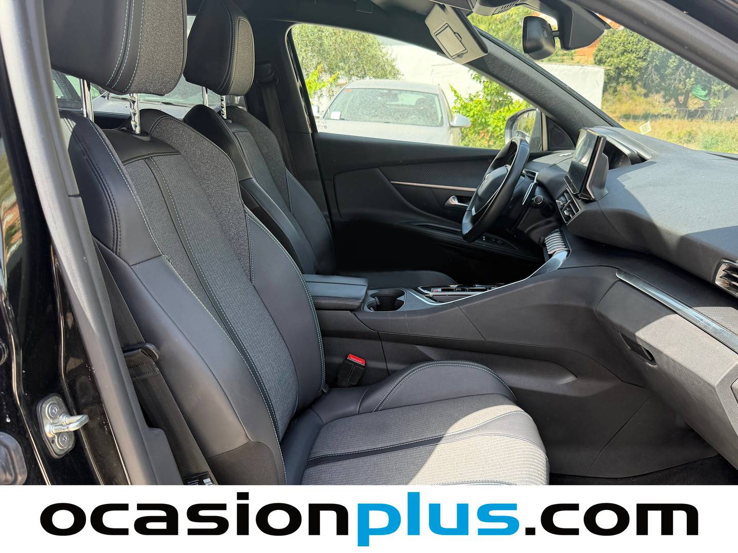 Peugeot 5008 Hybrid Peugeot 5008 Hybrid 1.2 Allure Pack eDCS6 (136 CV) 7 Plazas híbrido