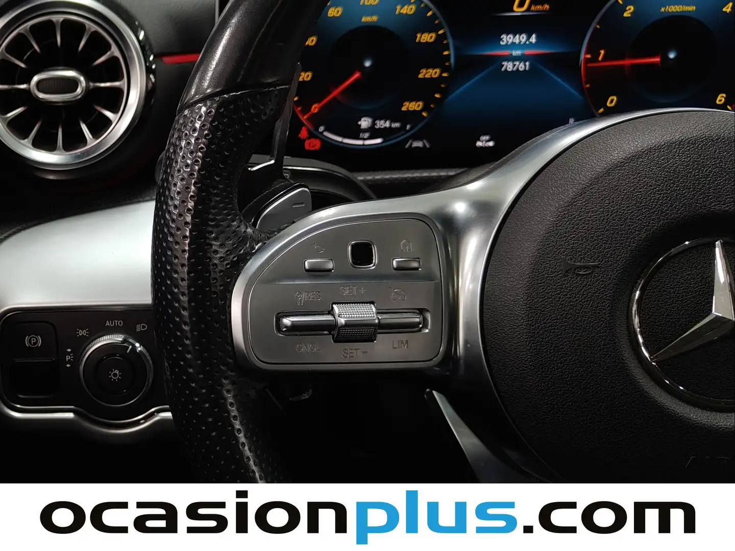 Foto Mercedes Clase A Mercedes-Benz Clase A 180 d (116 CV) Pack AMG