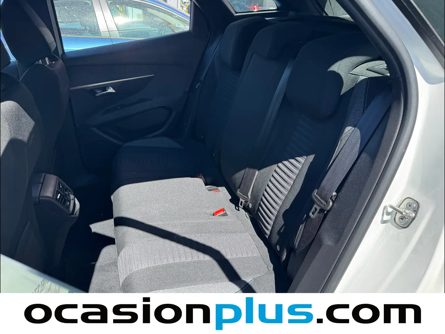 Foto Peugeot 3008 Peugeot 3008 BlueHDi 130 S&S Active Pack EAT8 (130 CV)