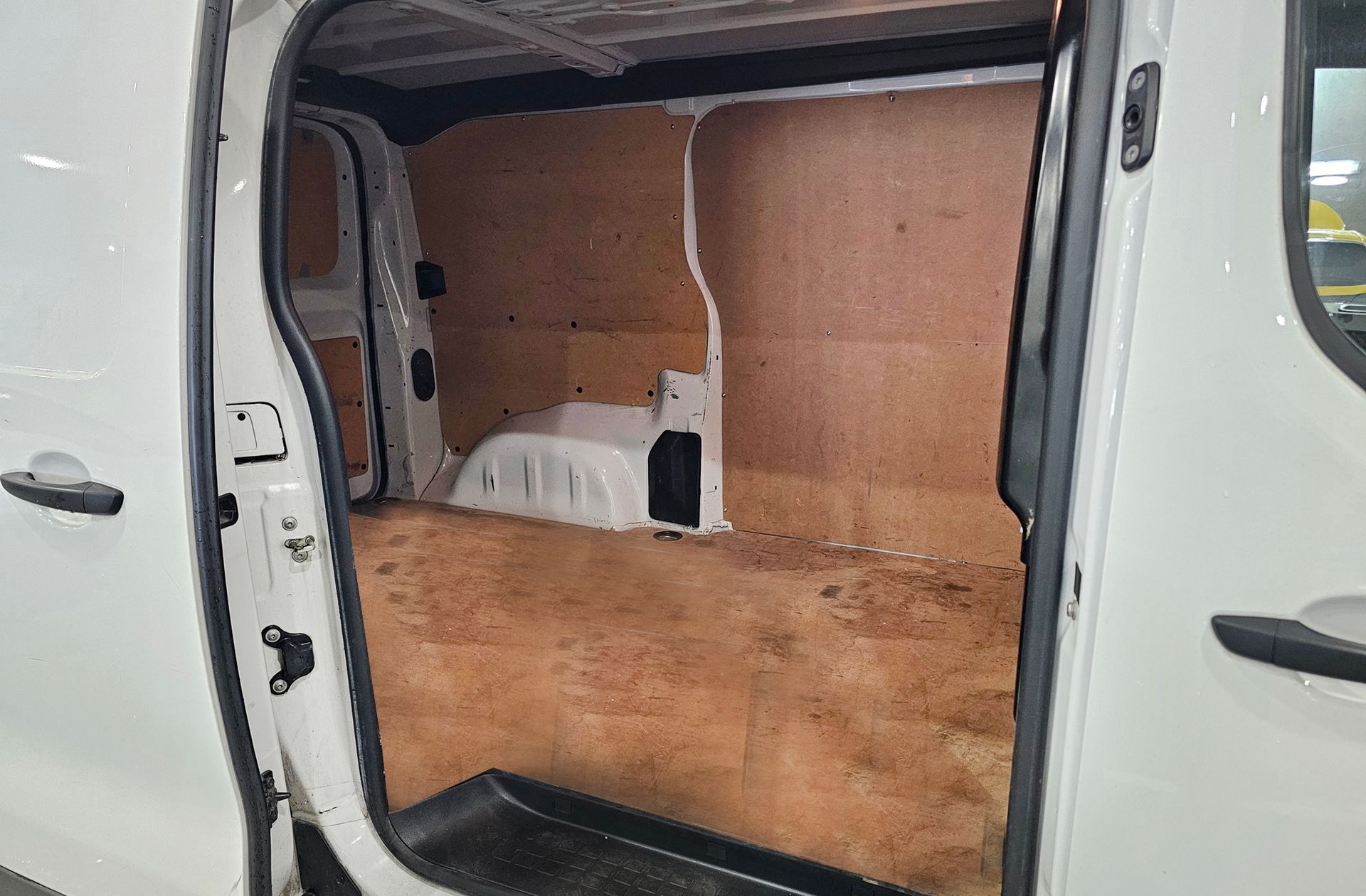 Peugeot Expert Furgon BlueHDi 100 Standard - foto 15