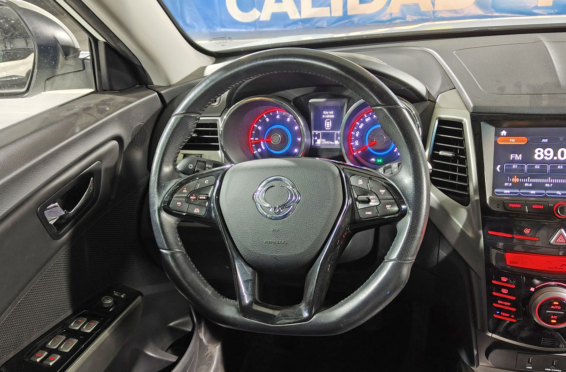 SsangYong Tivoli G16 GLP Limited 4x2 - foto 24