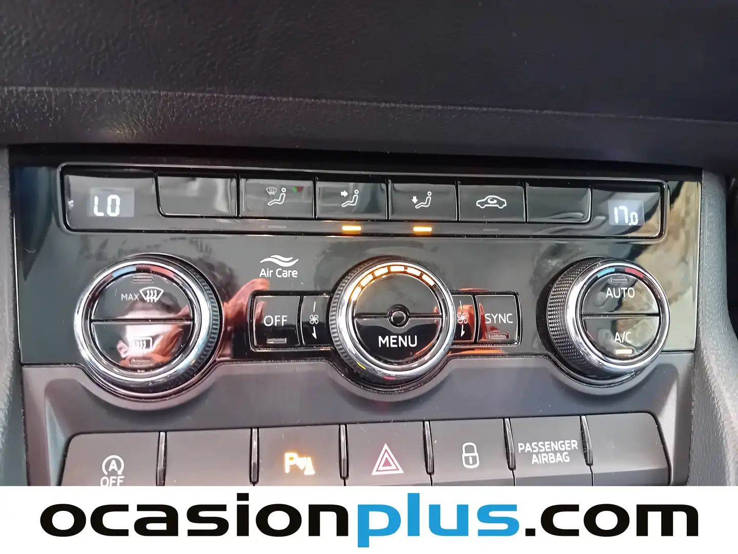 Foto Skoda Karoq Skoda Karoq 1.0 TSI Like (115 CV)