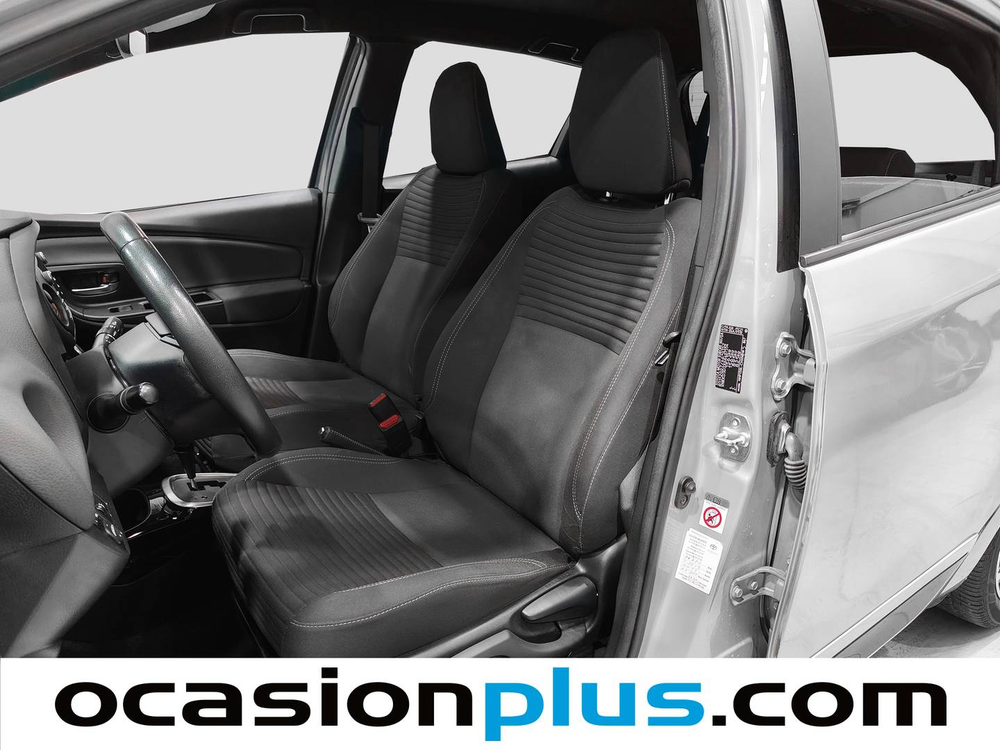 Foto asientos delanteros Toyota Yaris Toyota Yaris 1.5 Hybrid Feel (100 CV)