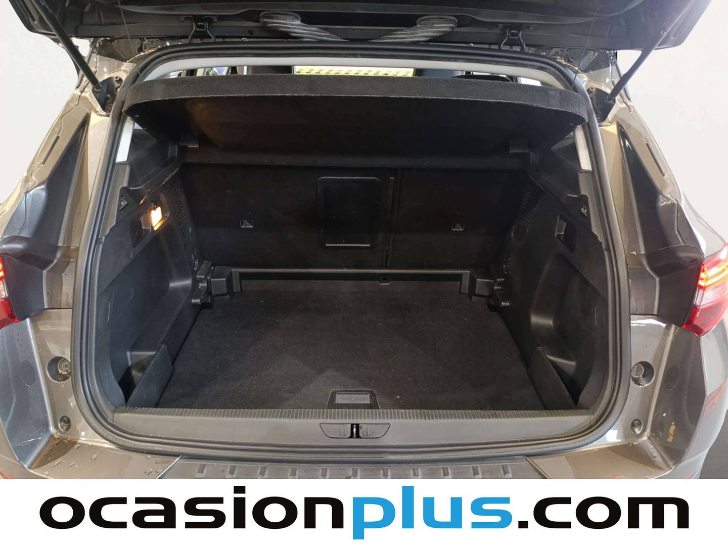 Fotos maletero Opel Grandland X Opel Grandland X 1.5 CDTi 120 Aniversario (130 CV)