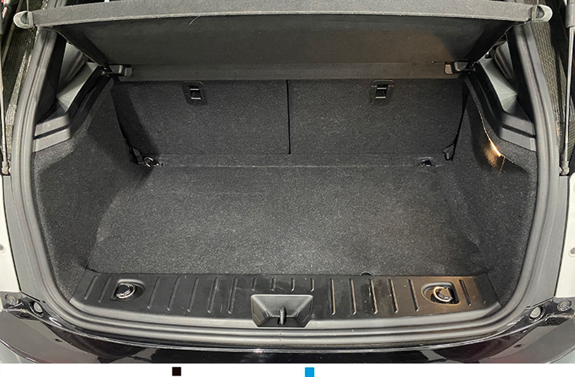 BMW i3 60Ah - foto 18