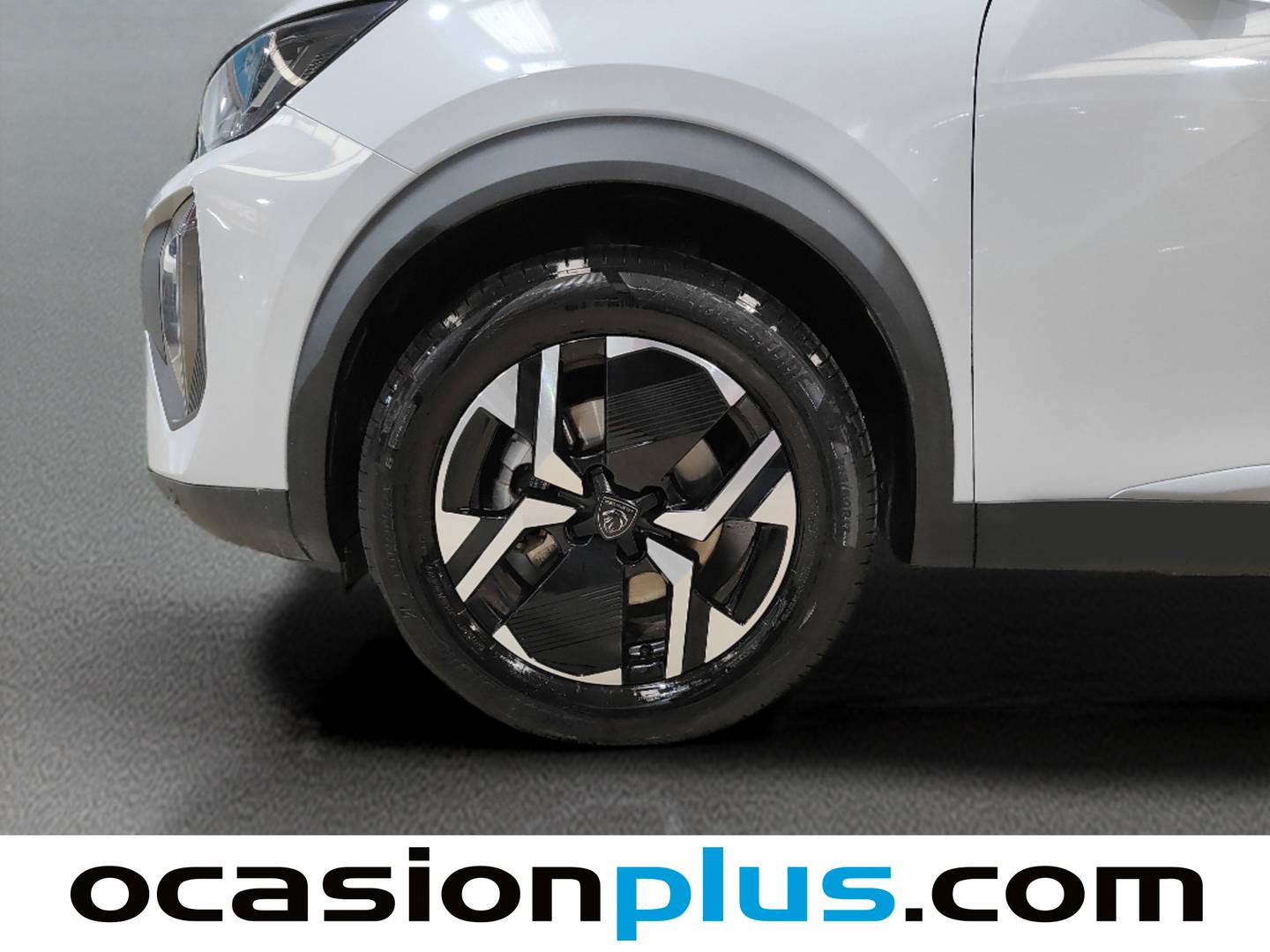 Peugeot 2008 Peugeot 2008 Allure Hybrid eDCS6 (145 CV) automático