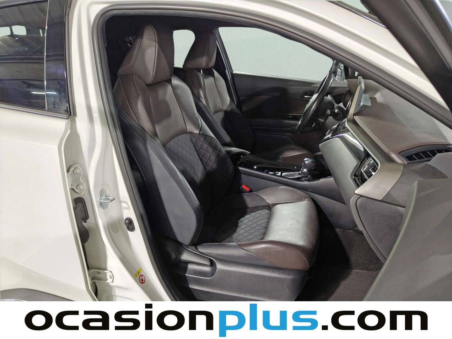 Toyota C-HR Toyota C-HR 1.8 125H Advance (122 CV) al mejor precio