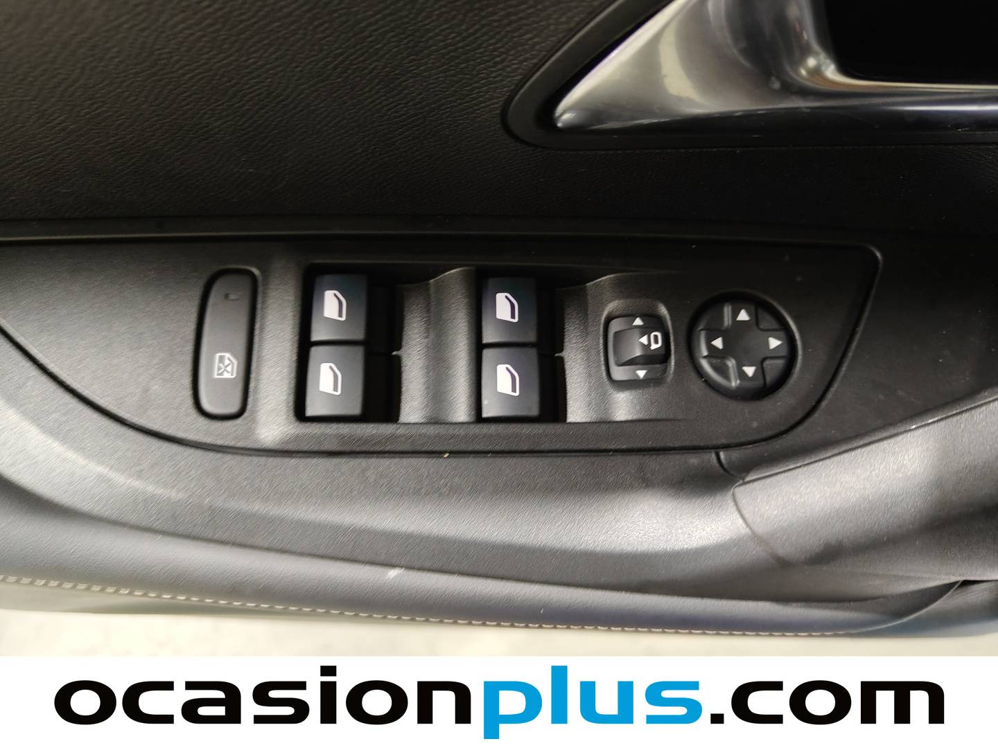 Foto Peugeot 2008 Peugeot 2008 PureTech 100 S&S Allure (100 CV)