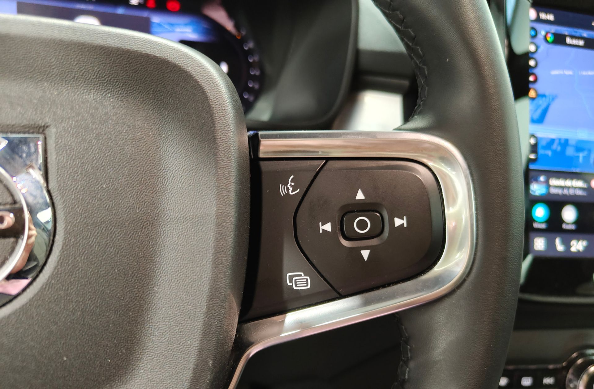 Volvo XC40 B3 Gasolina Mild hybrid Core - foto 27