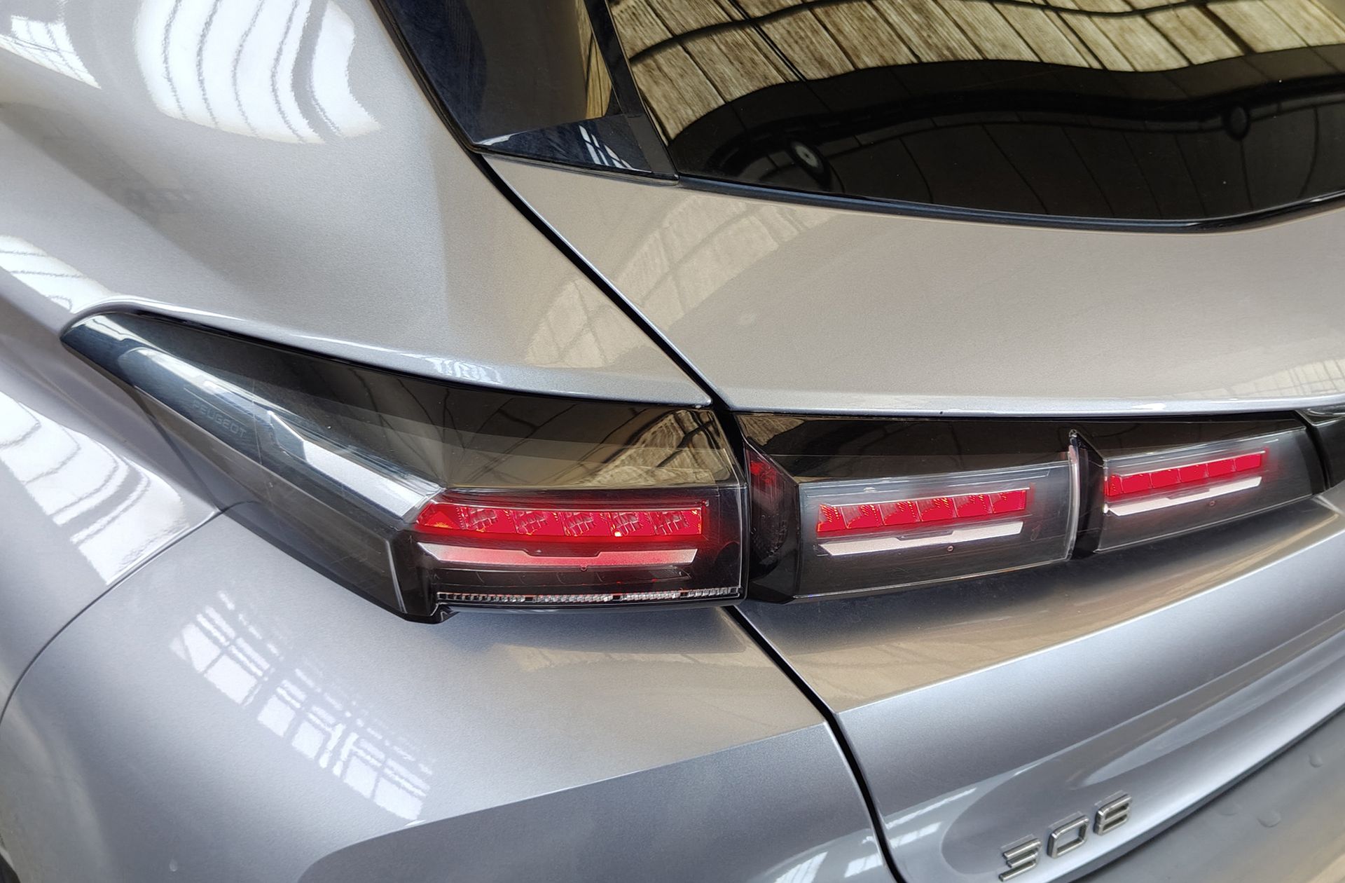 Peugeot 308 BlueHDi 130 Allure EAT8 - foto 15