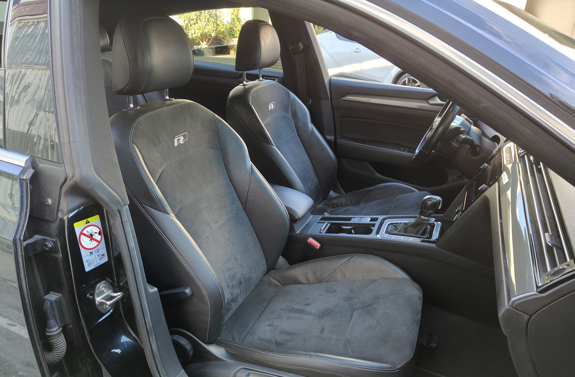 Volkswagen Arteon R-Line 2.0 TSI DSG - foto 22
