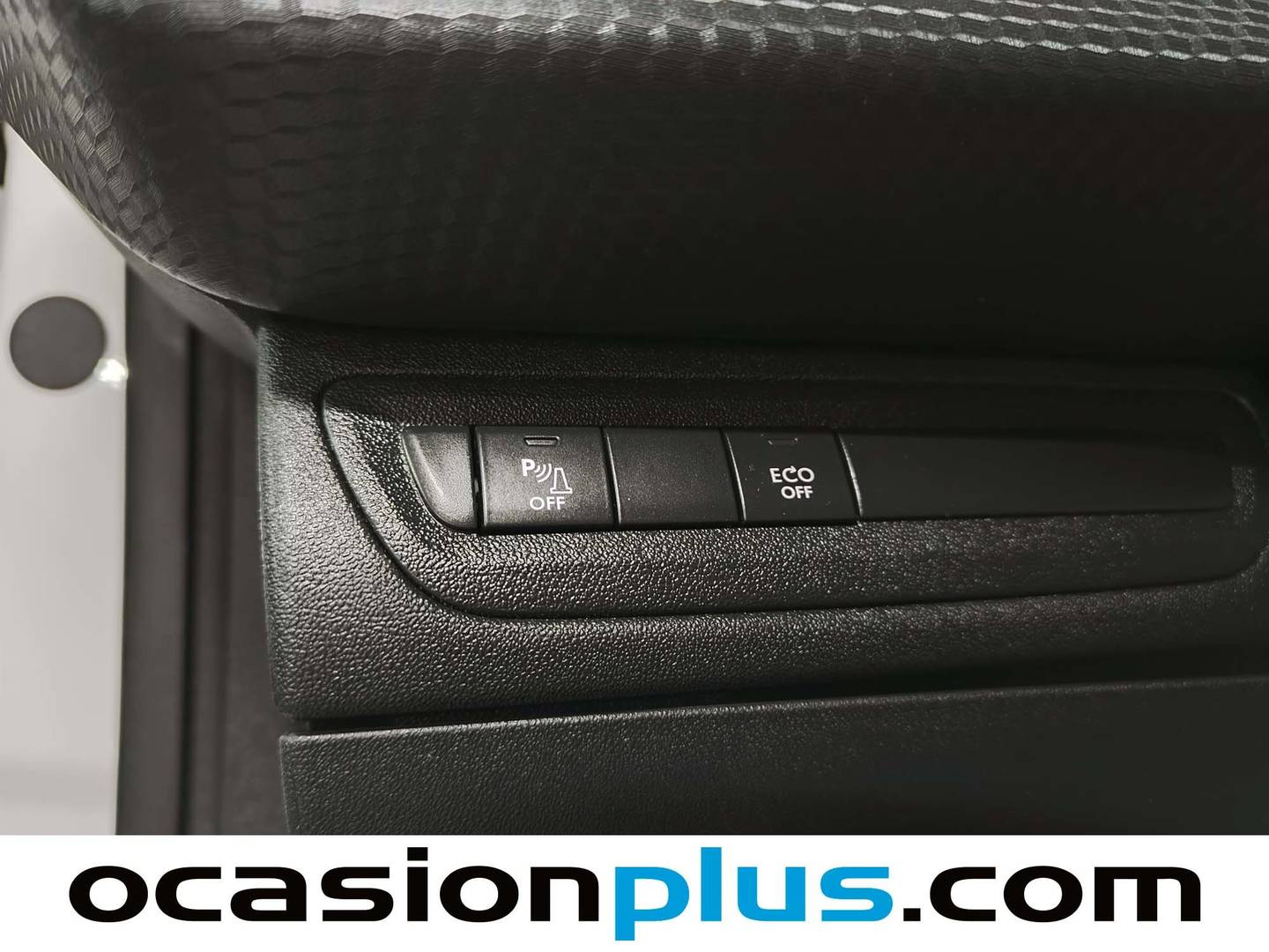 Peugeot 2008 Peugeot 2008 BlueHDi 100 Signature (100 CV) de segunda mano