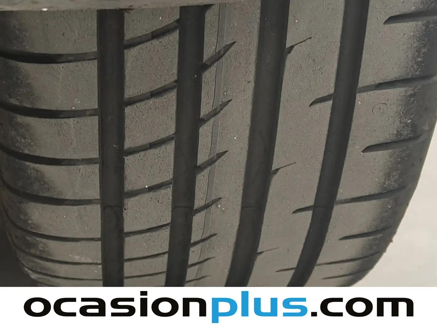 Foto Volkswagen Scirocco Volkswagen Scirocco Typhoon by R-Line 2.0 TSI BMT (180 CV)