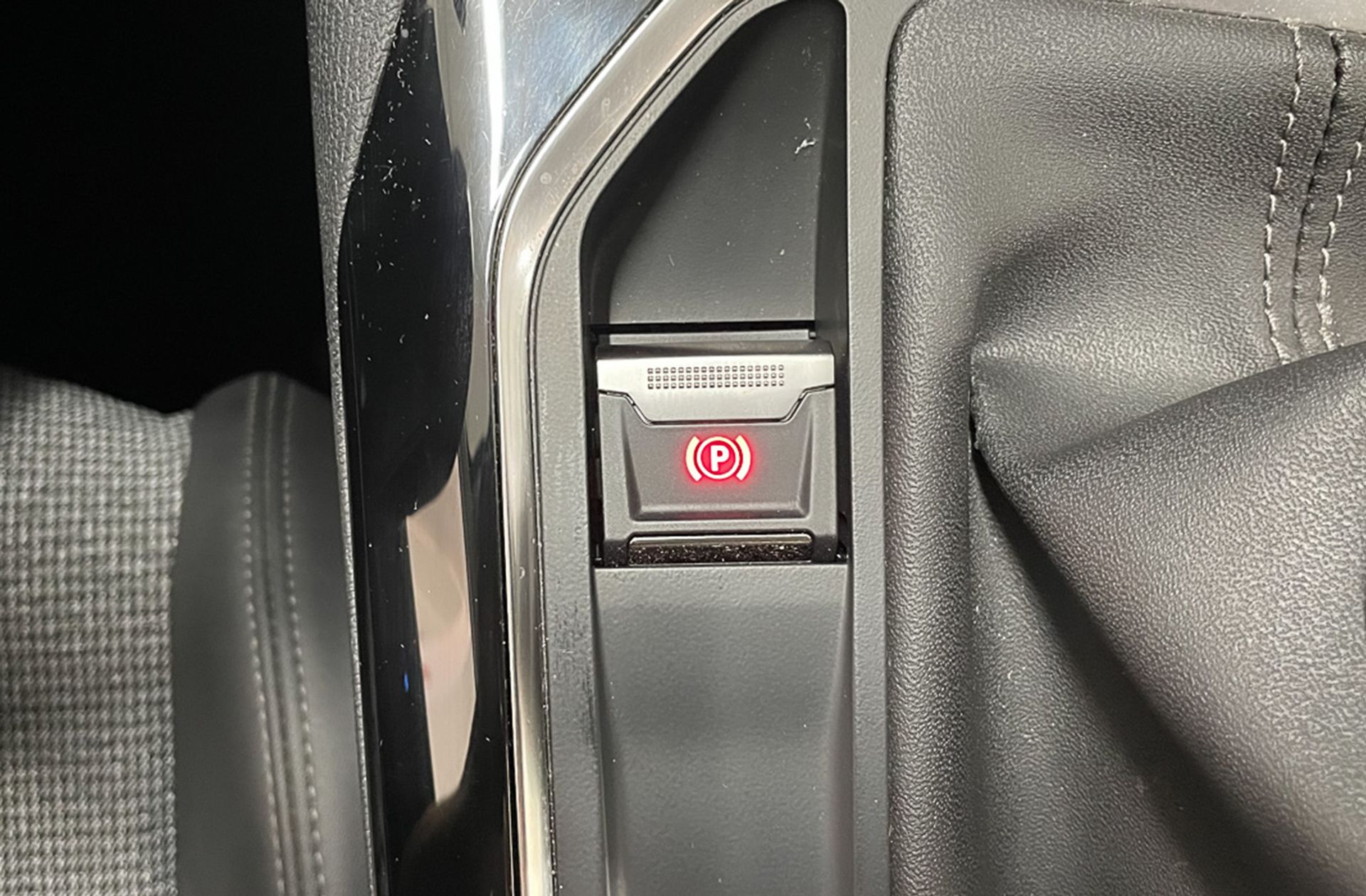 Peugeot 5008 PureTech 130 Allure 7 plazas - foto 30